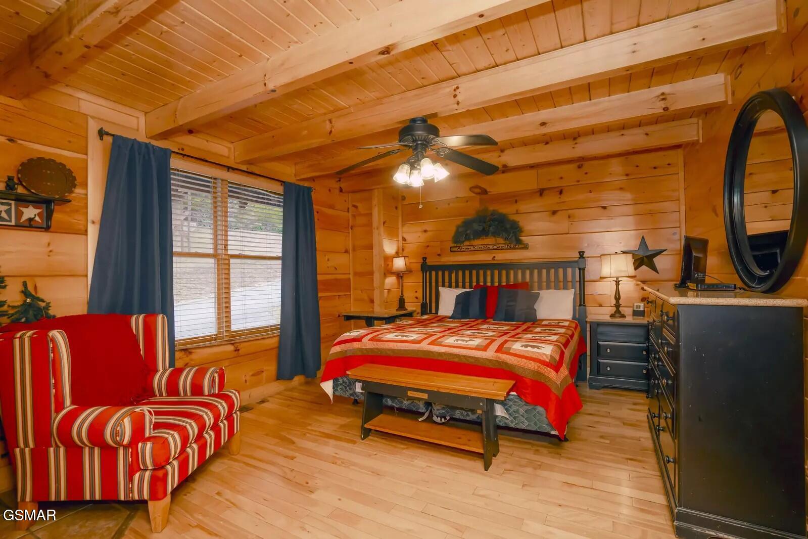 1928 Bear Creek Falls Way Sevierville TN 37862