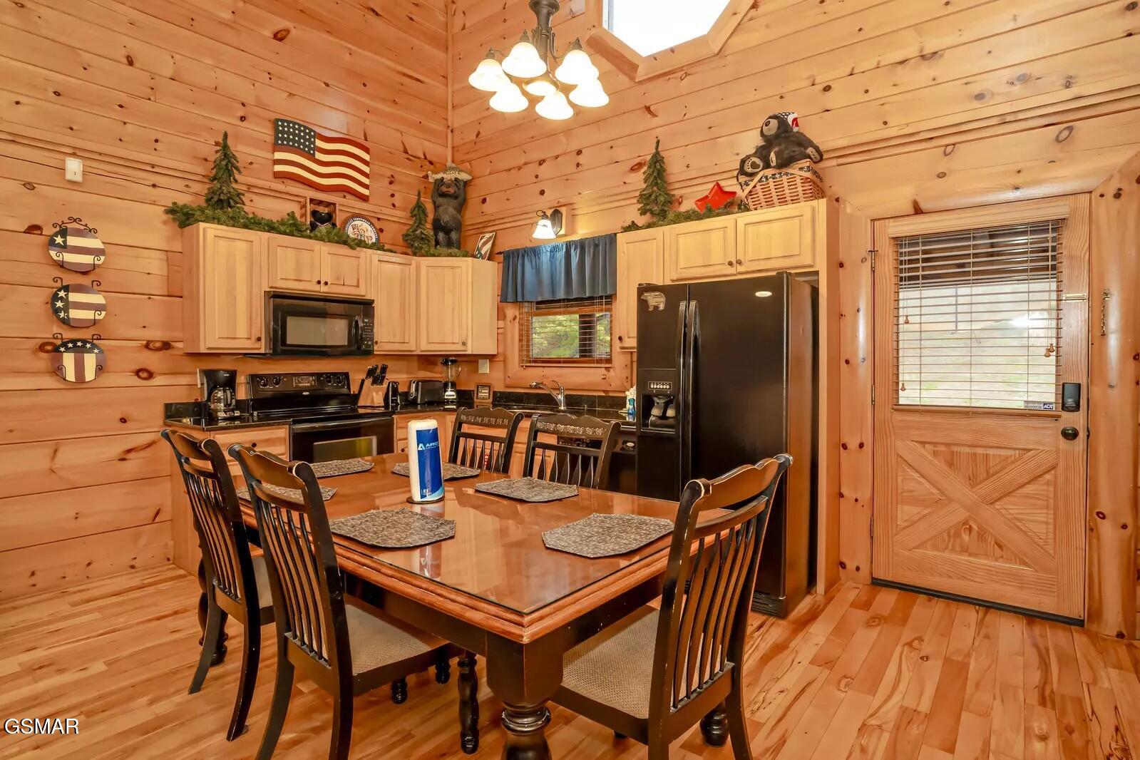 1928 Bear Creek Falls Way Sevierville TN 37862