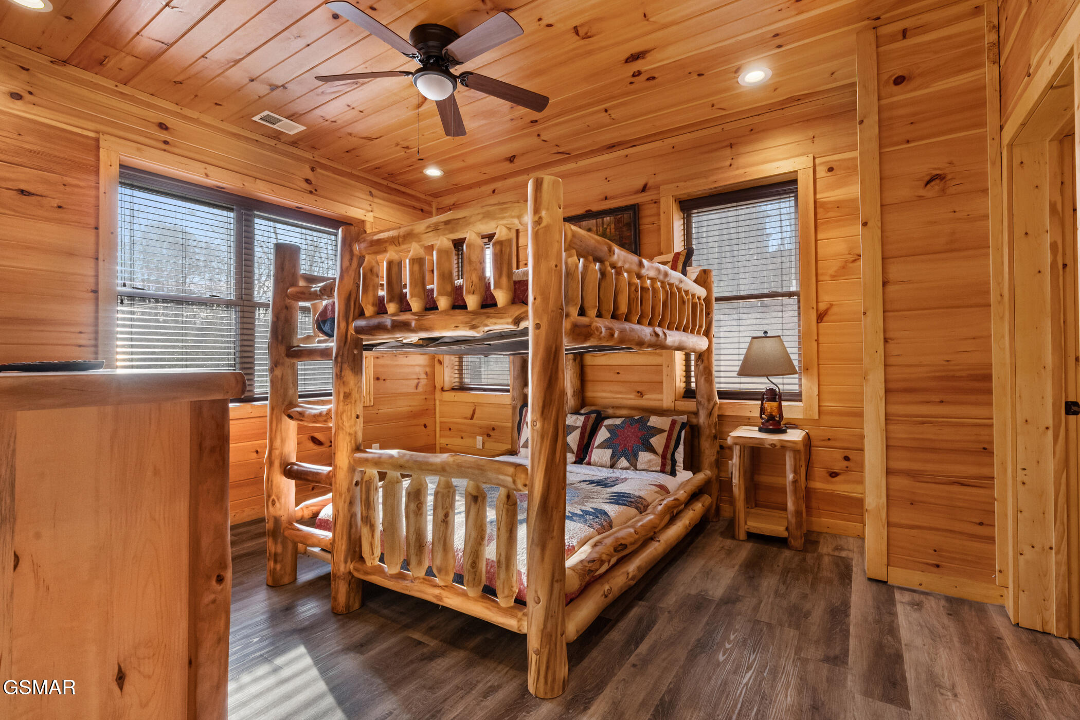 2804 Murray Ridge Road Sevierville TN 37876
