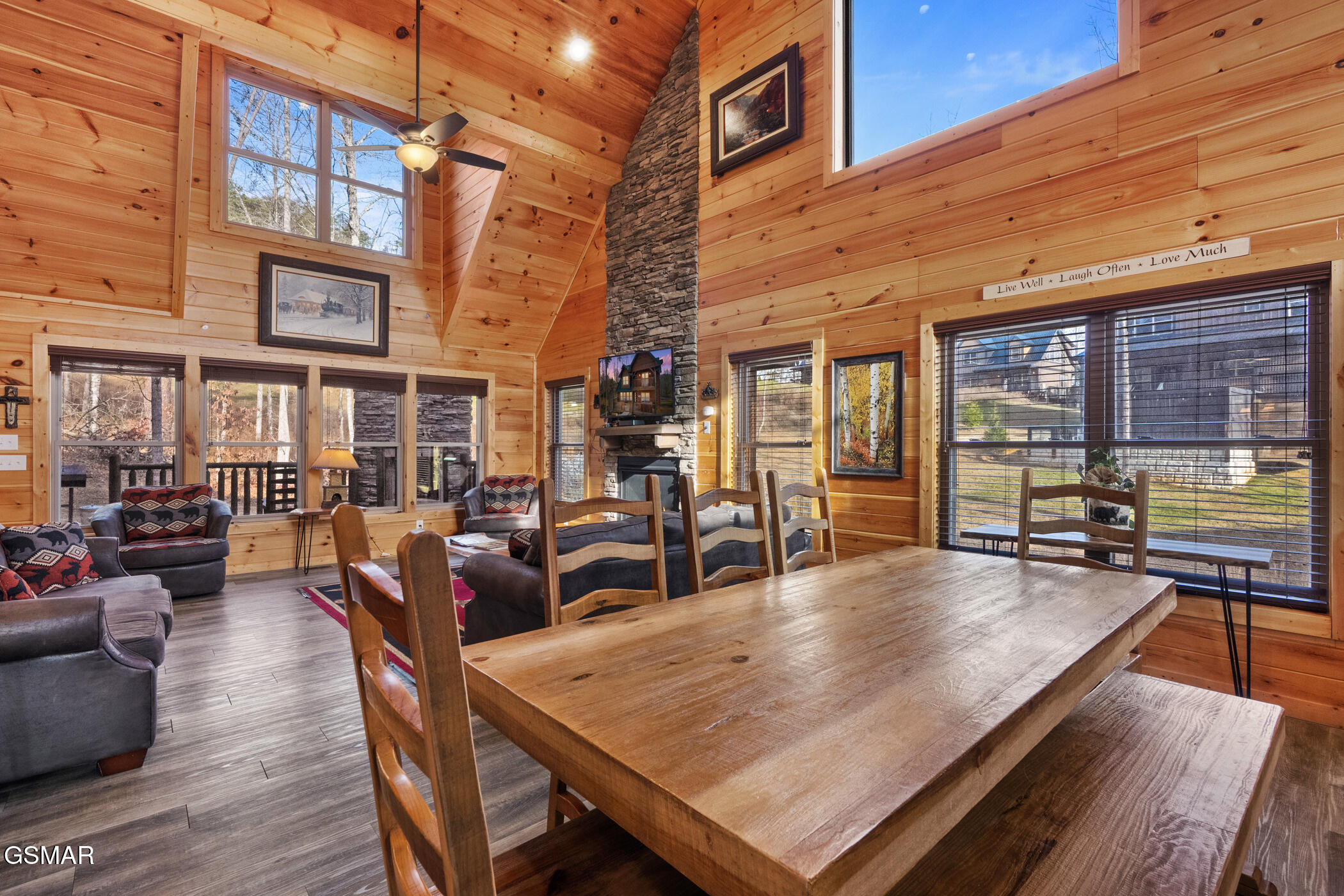 2804 Murray Ridge Road Sevierville TN 37876