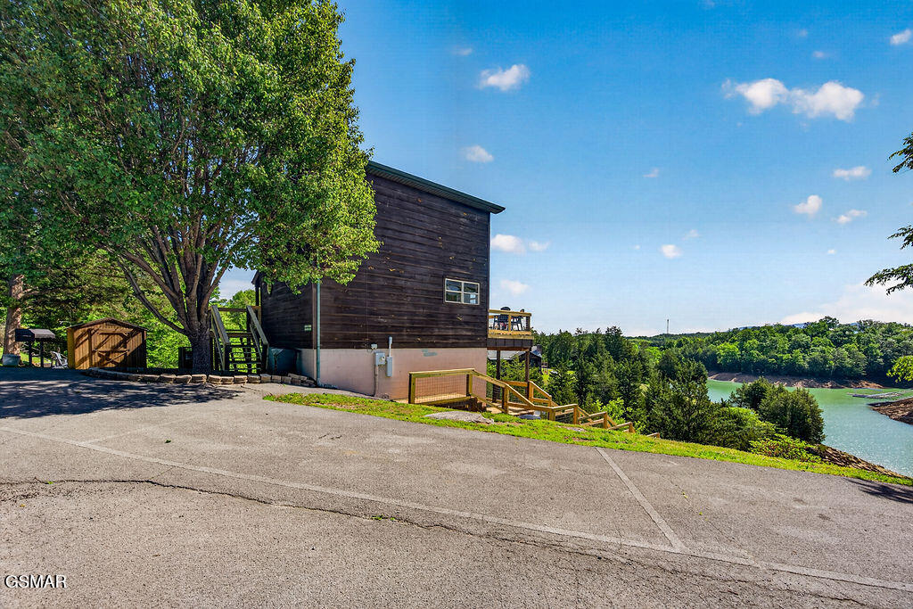 2350 Kerr Road Sevierville TN 37876