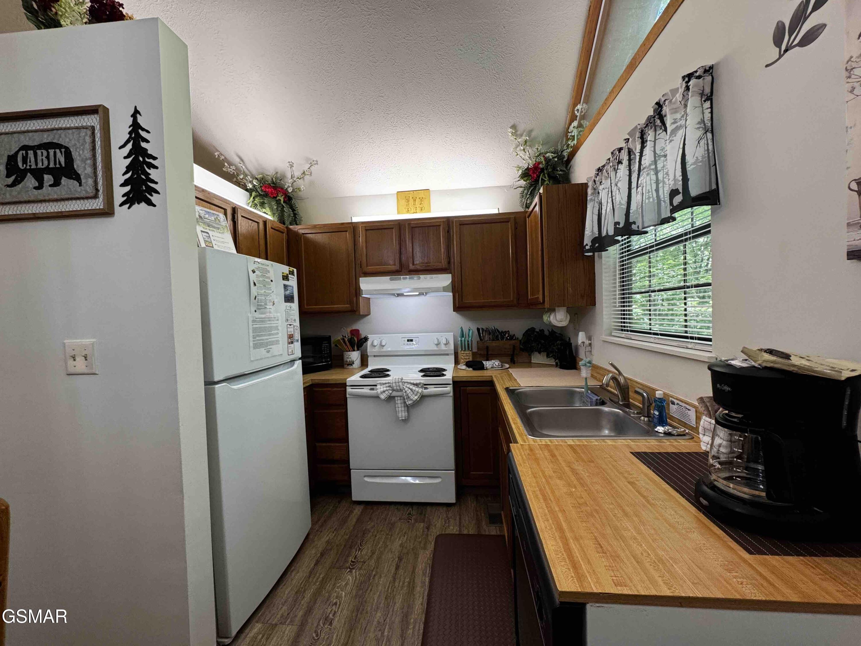 653 Oaks View Court Pigeon Forge TN 37863