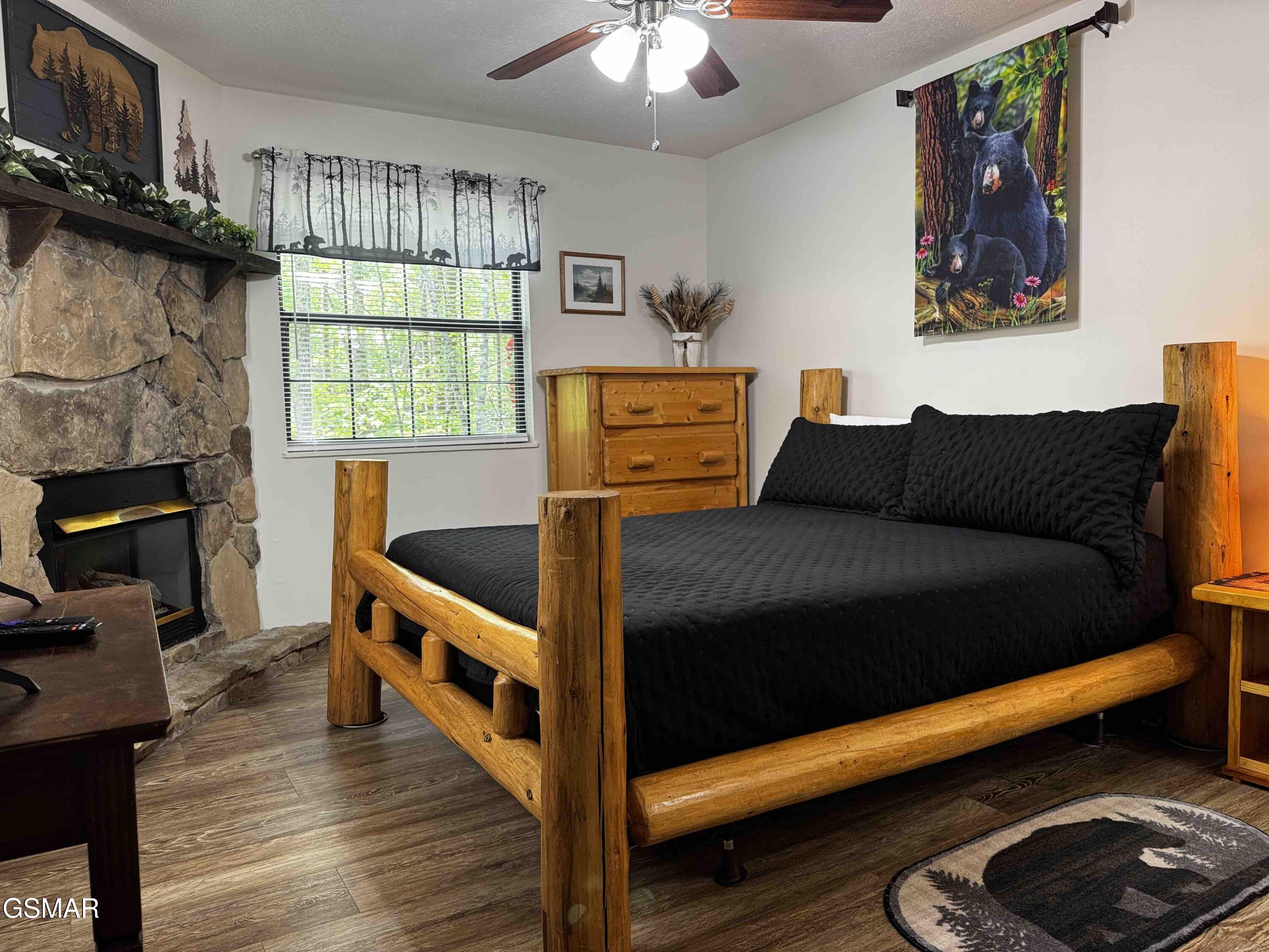 653 Oaks View Court Pigeon Forge TN 37863