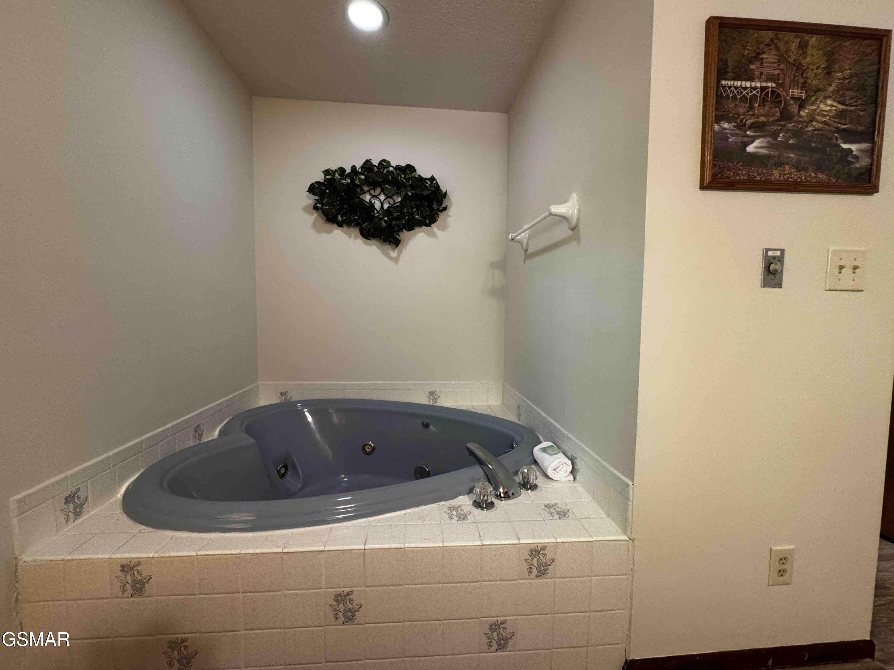 653 Oaks View Court Pigeon Forge TN 37863