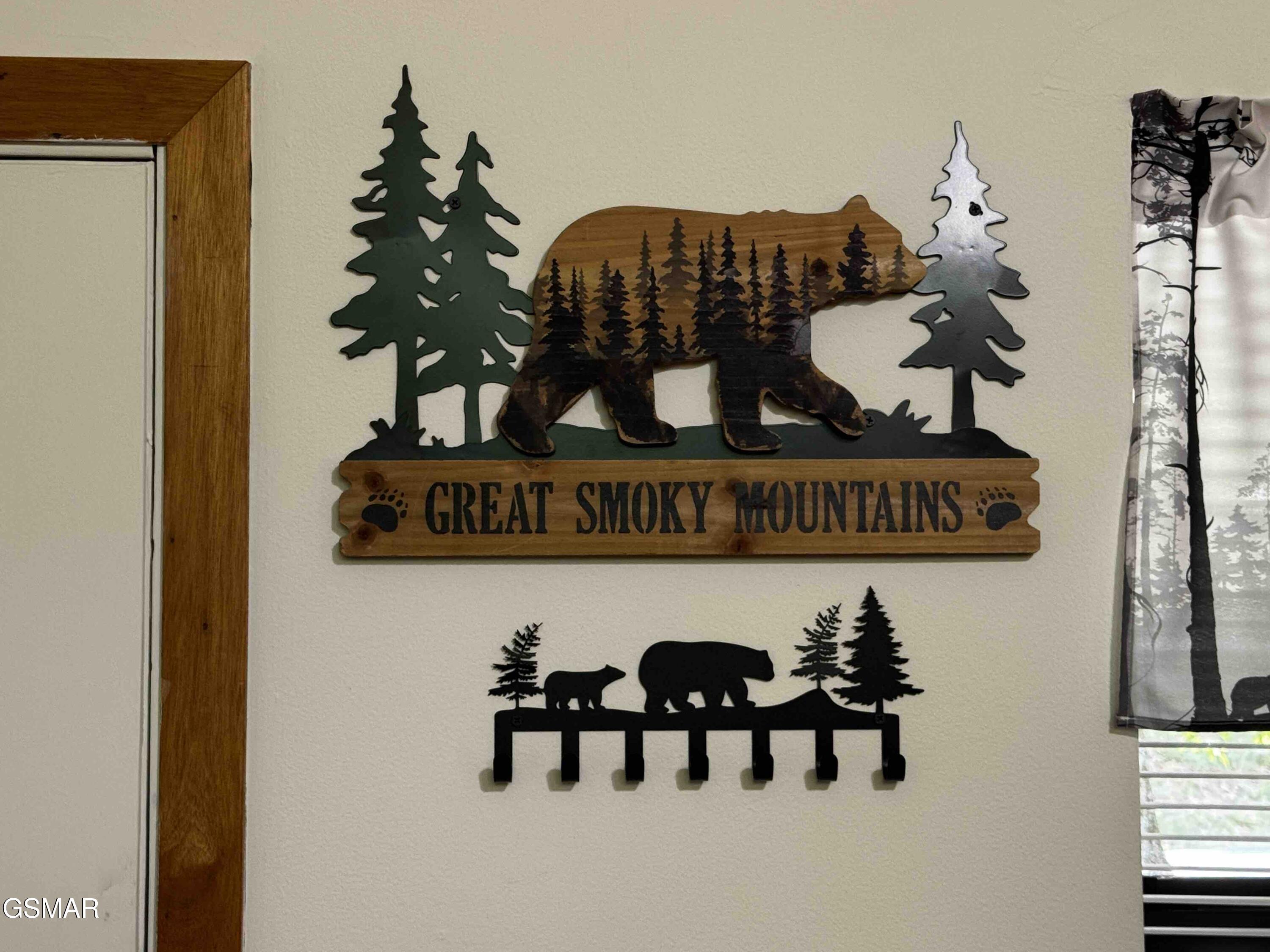 653 Oaks View Court Pigeon Forge TN 37863