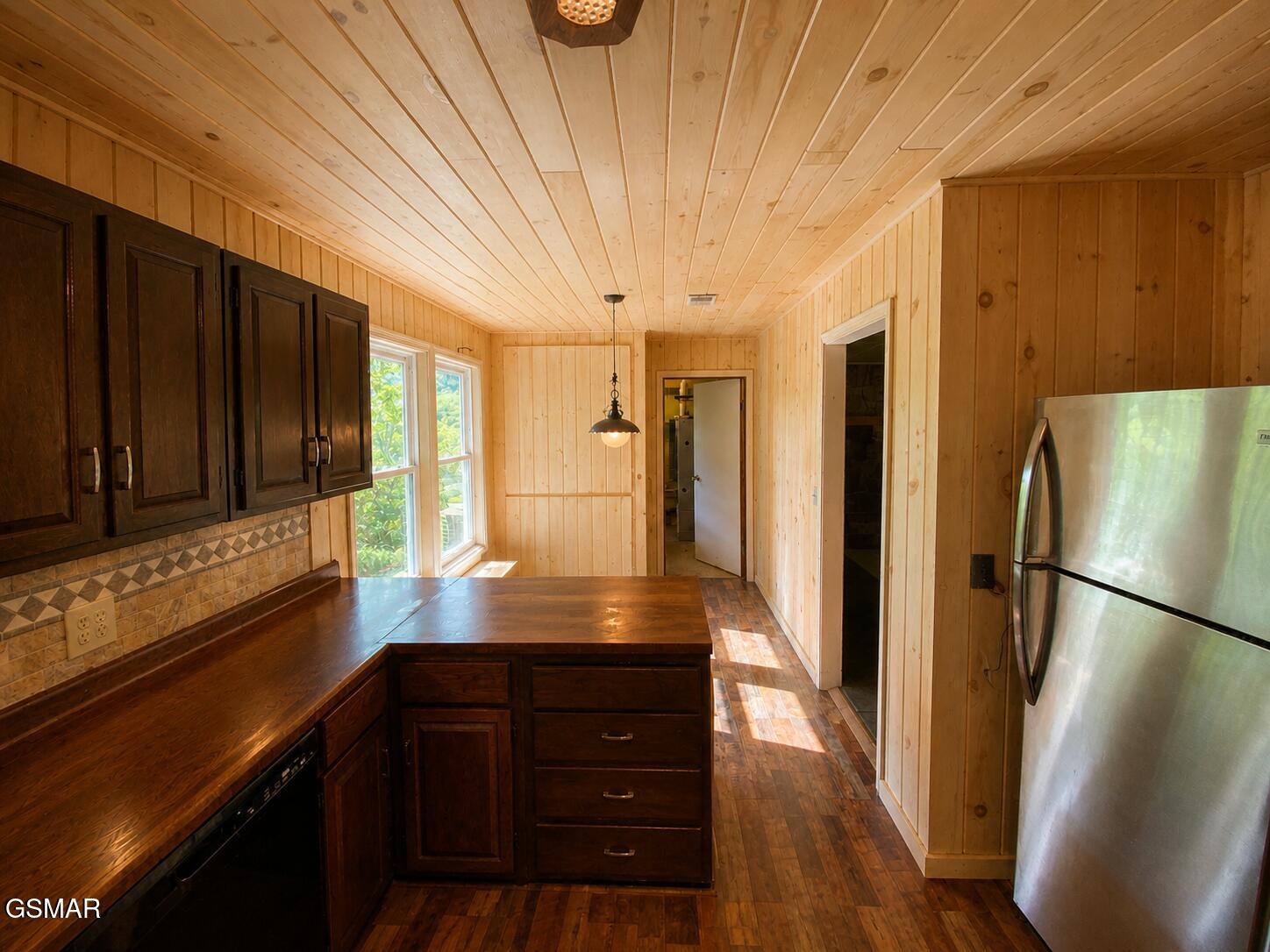505 Crest Road Gatlinburg TN 37738