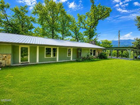 505 Crest Road Gatlinburg TN 37738