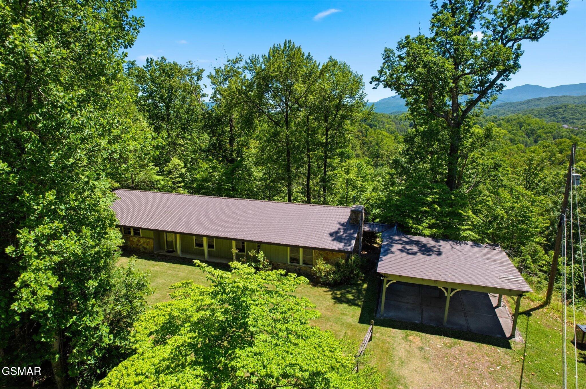 505 Crest Road Gatlinburg TN 37738