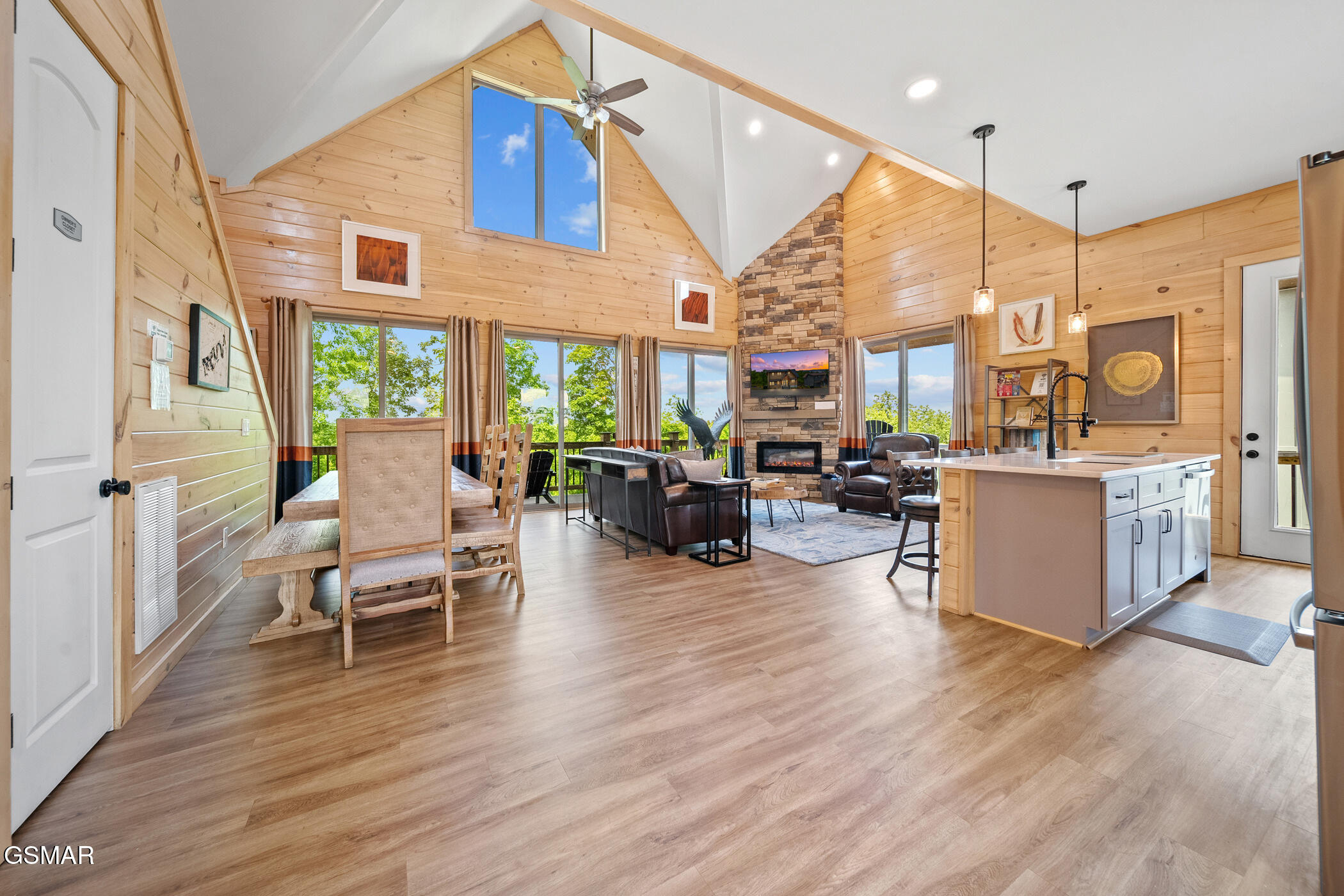 610 Butterfly Way Sevierville TN 37876