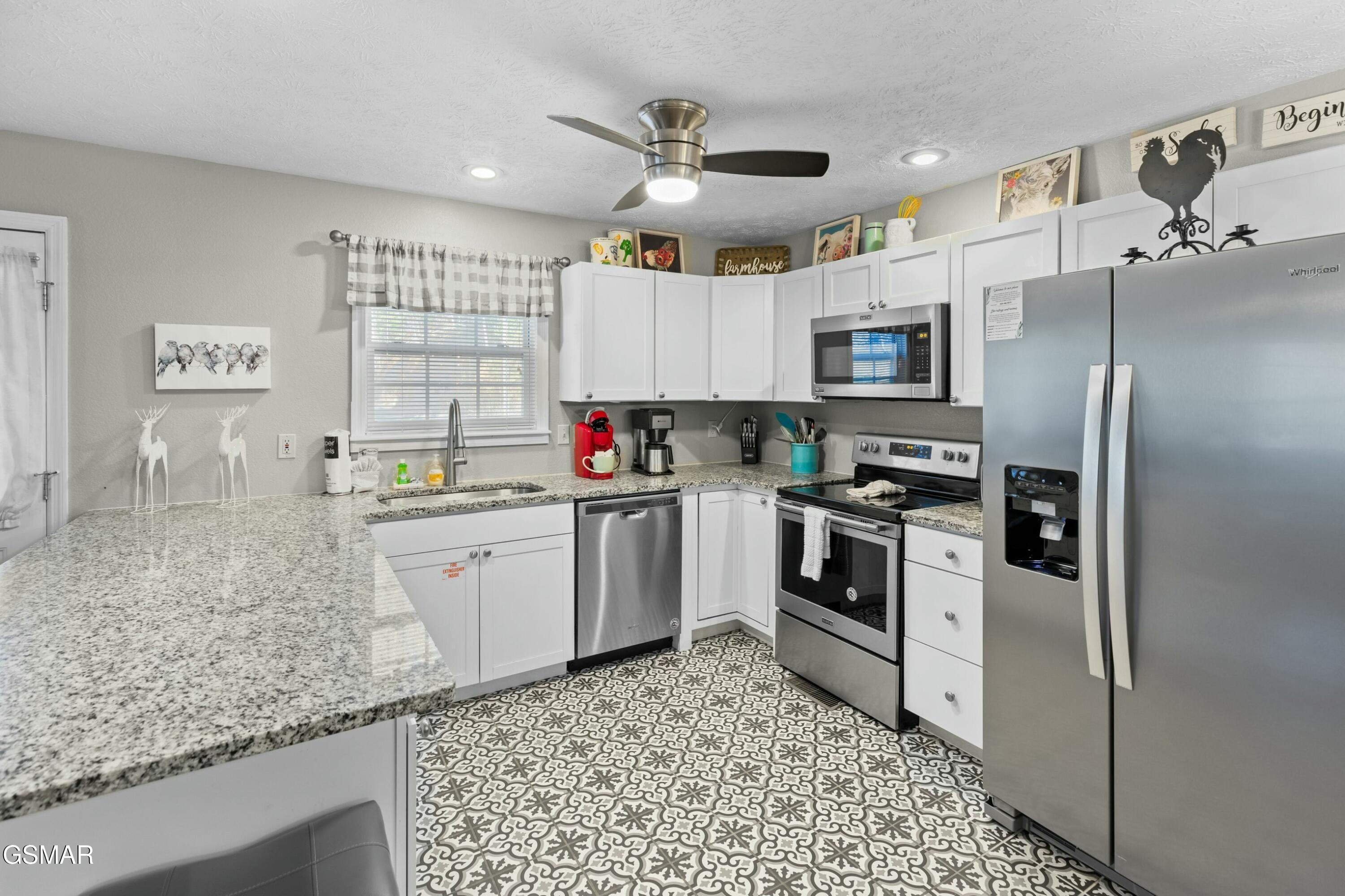 2133 Duck Pond Lane Sevierville TN 37876