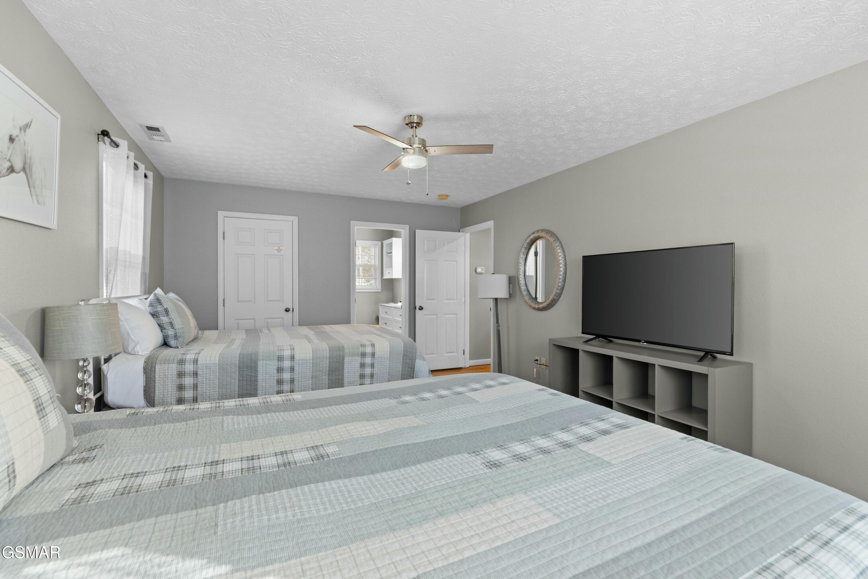 2133 Duck Pond Lane Sevierville TN 37876