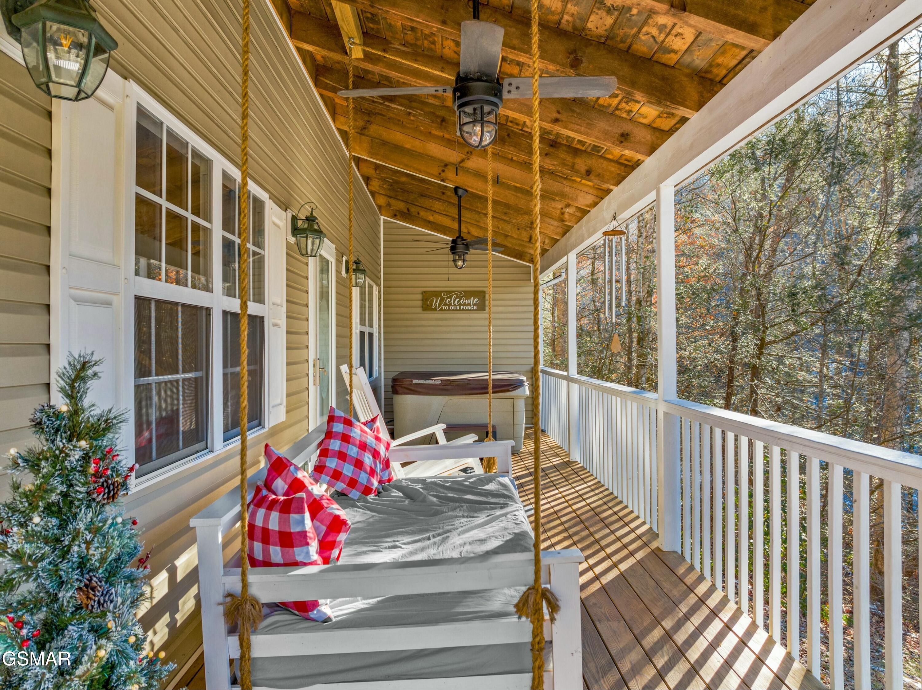 2133 Duck Pond Lane Sevierville TN 37876