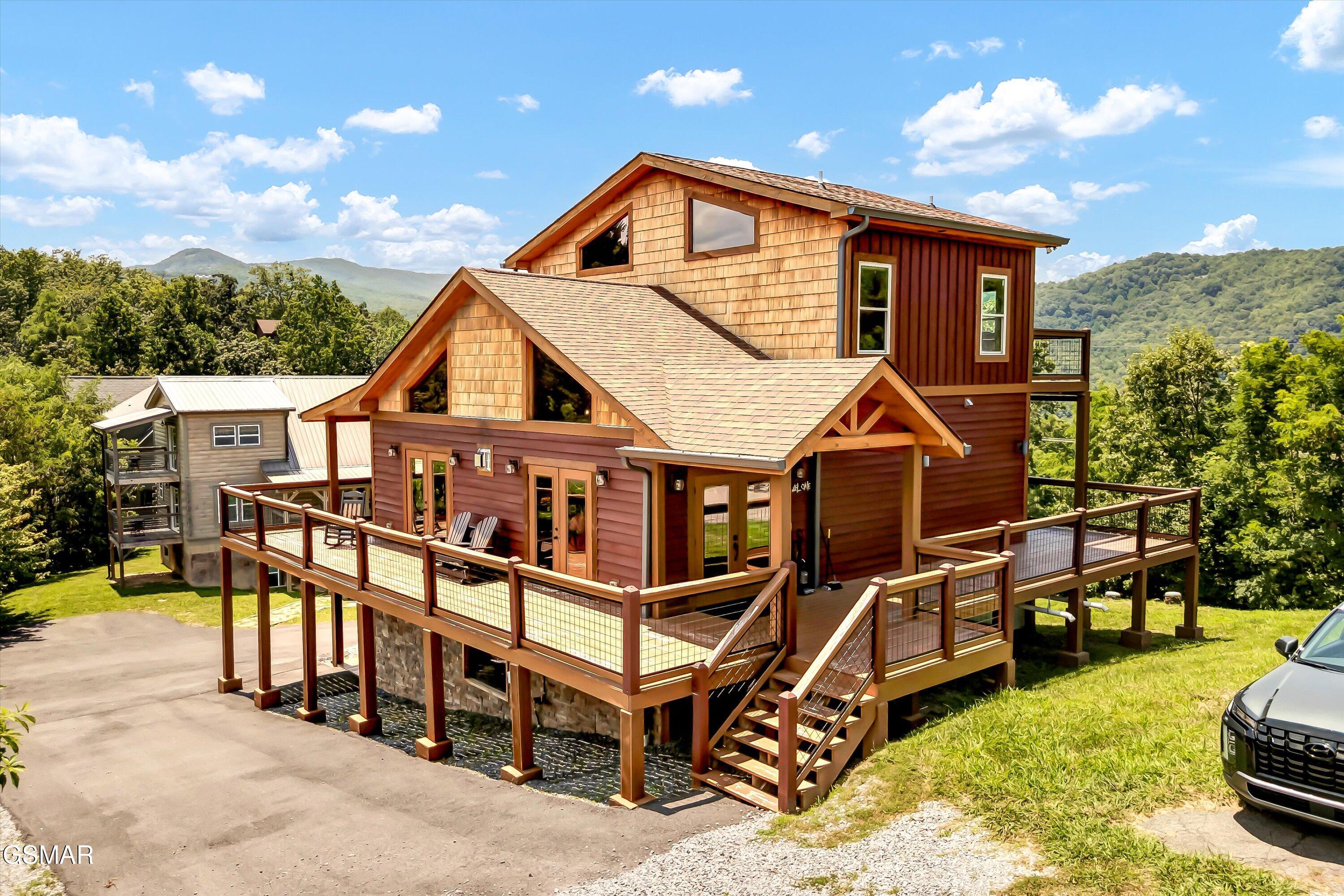809 Wattle Blossom Way Gatlinburg TN 37738