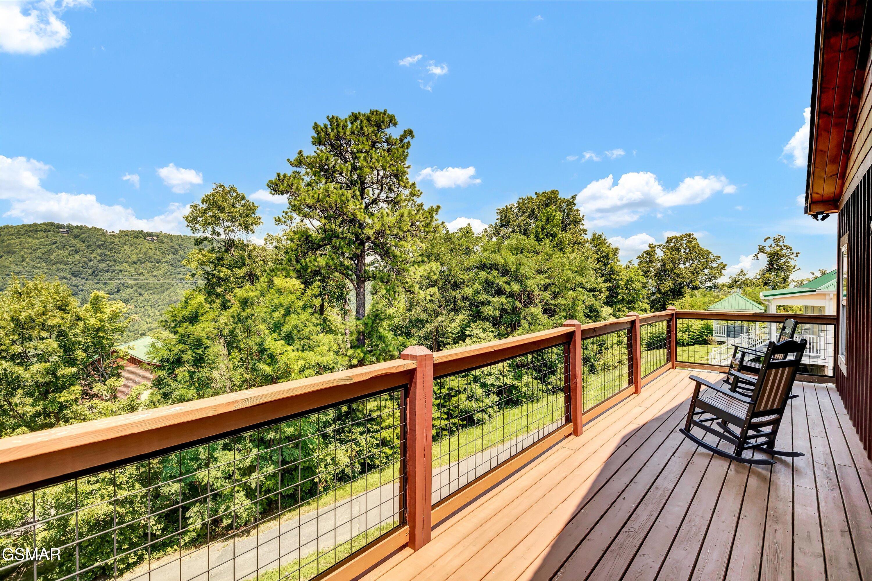 809 Wattle Blossom Way Gatlinburg TN 37738