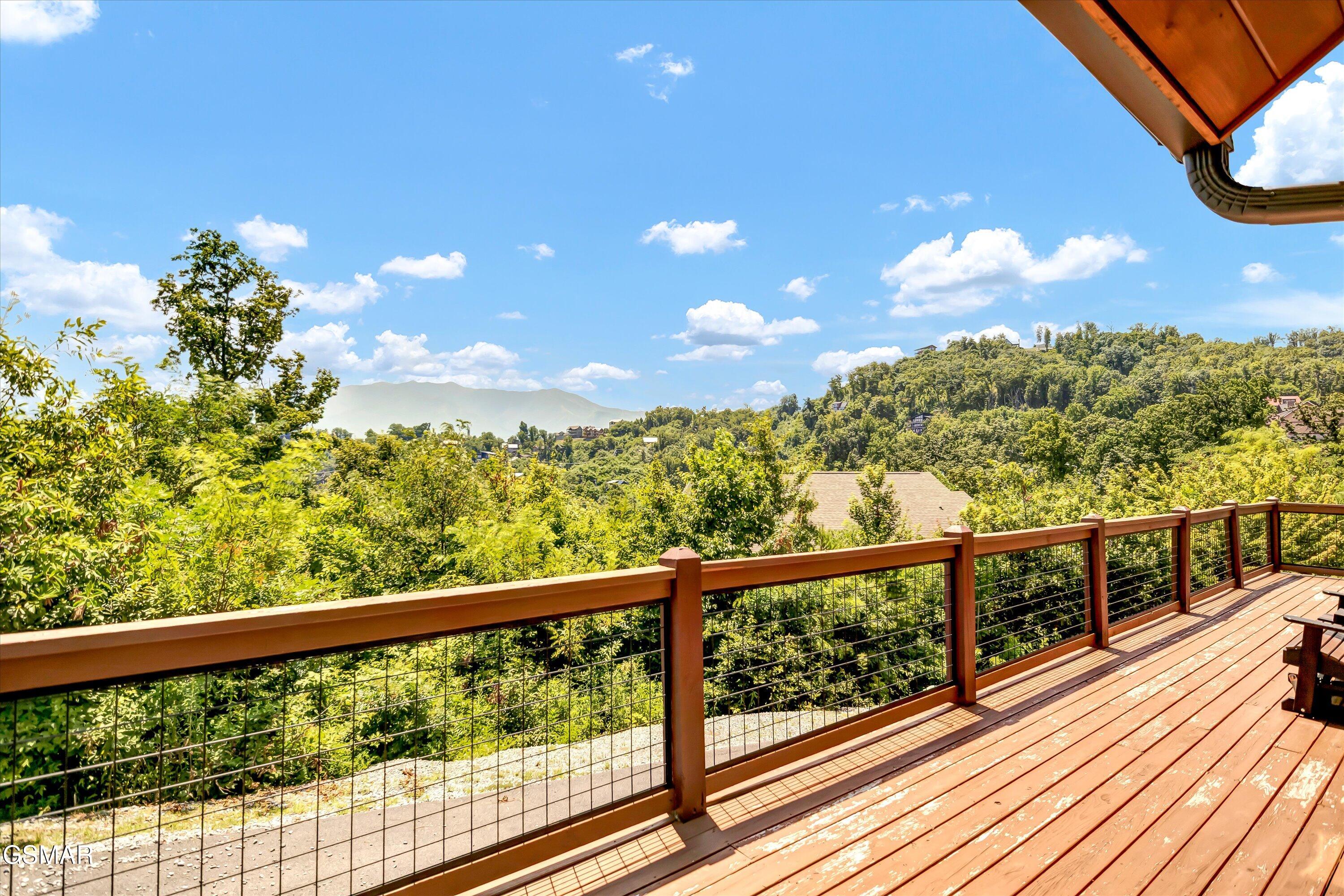 809 Wattle Blossom Way Gatlinburg TN 37738