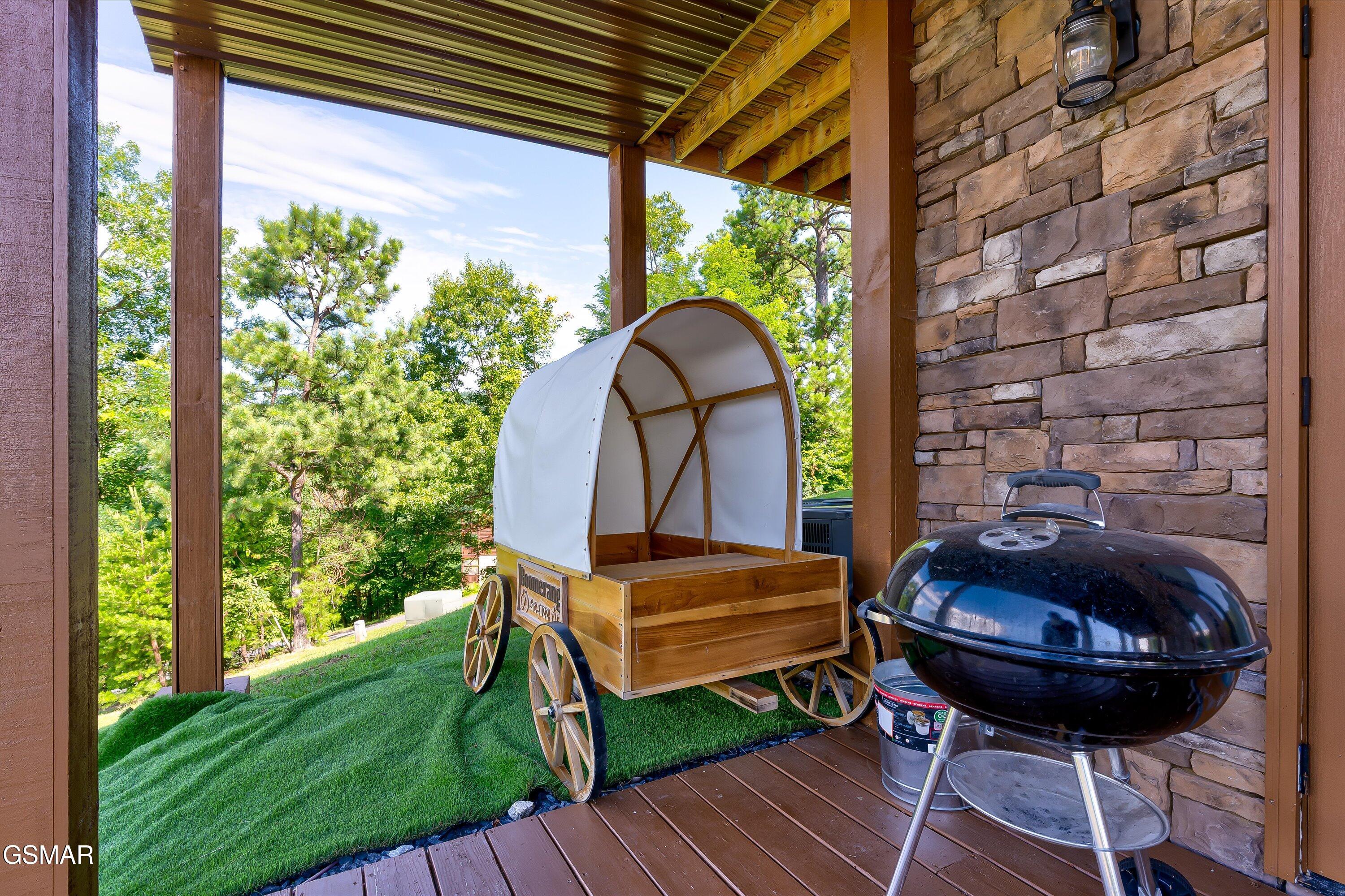 809 Wattle Blossom Way Gatlinburg TN 37738