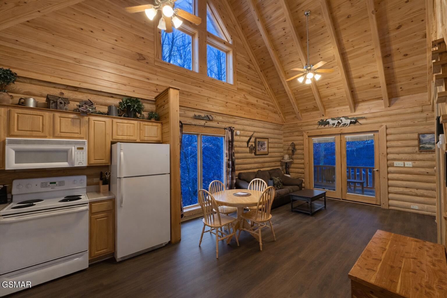 3221 Smoky Ridge Way Sevierville TN 37862