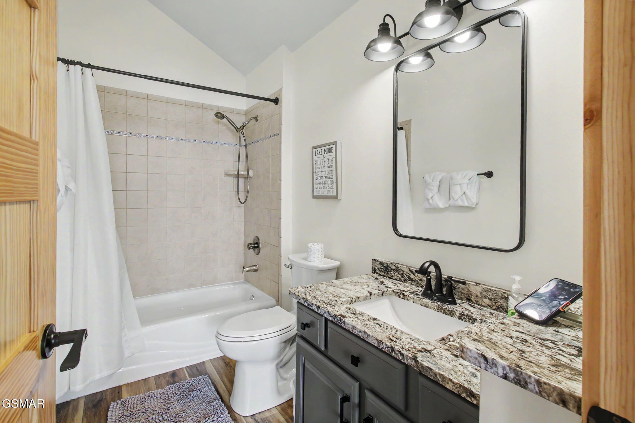 1820 Harbor Hills Lane Dandridge TN 37725