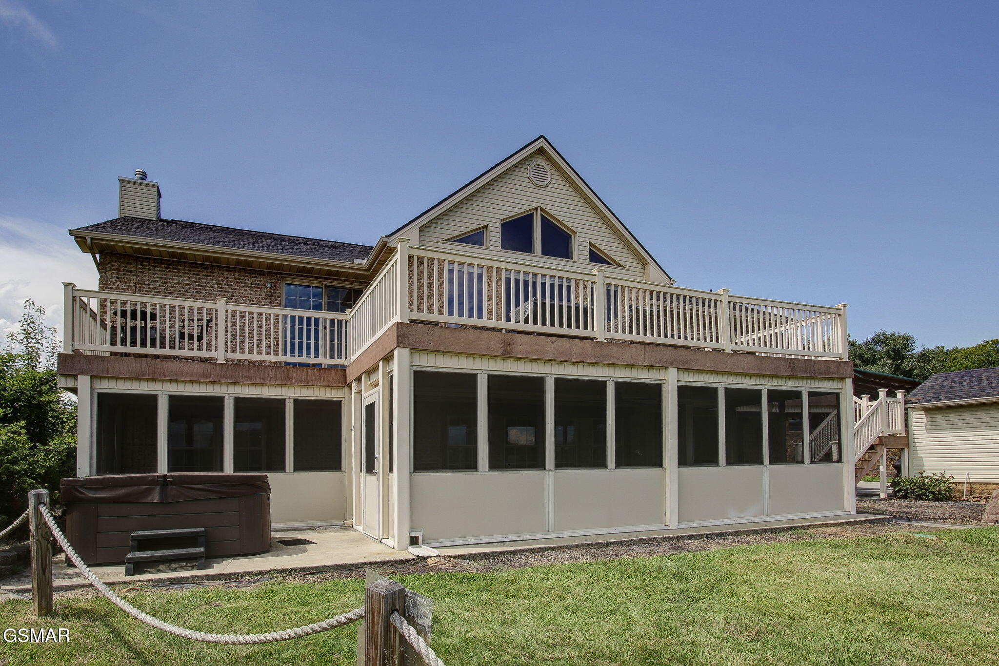 1820 Harbor Hills Lane Dandridge TN 37725