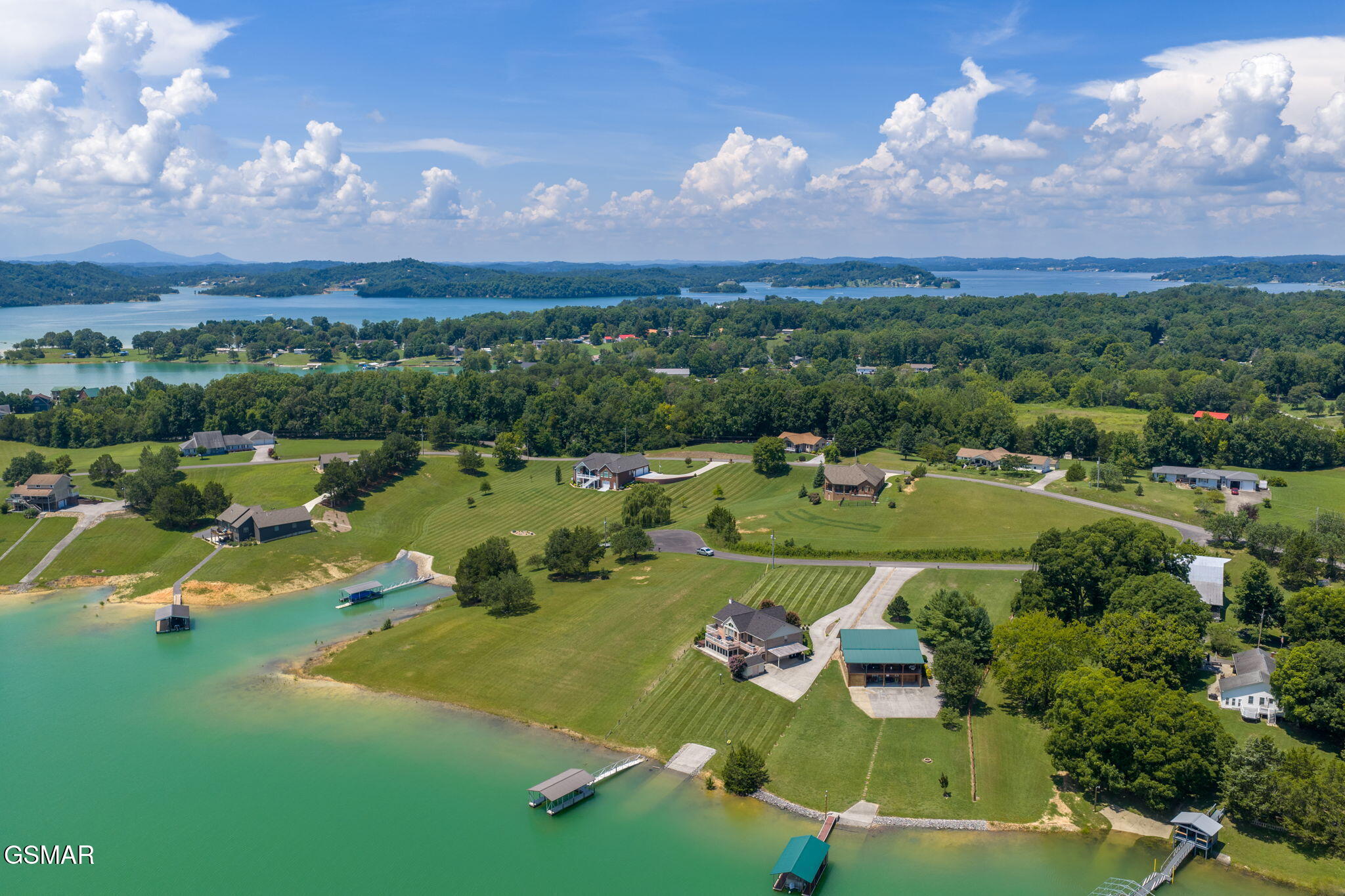 1820 Harbor Hills Lane Dandridge TN 37725