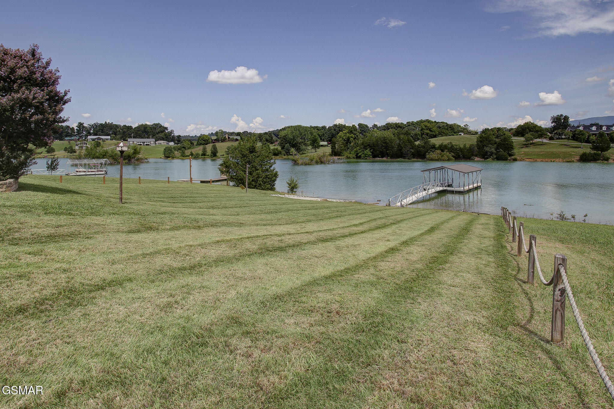 1820 Harbor Hills Lane Dandridge TN 37725