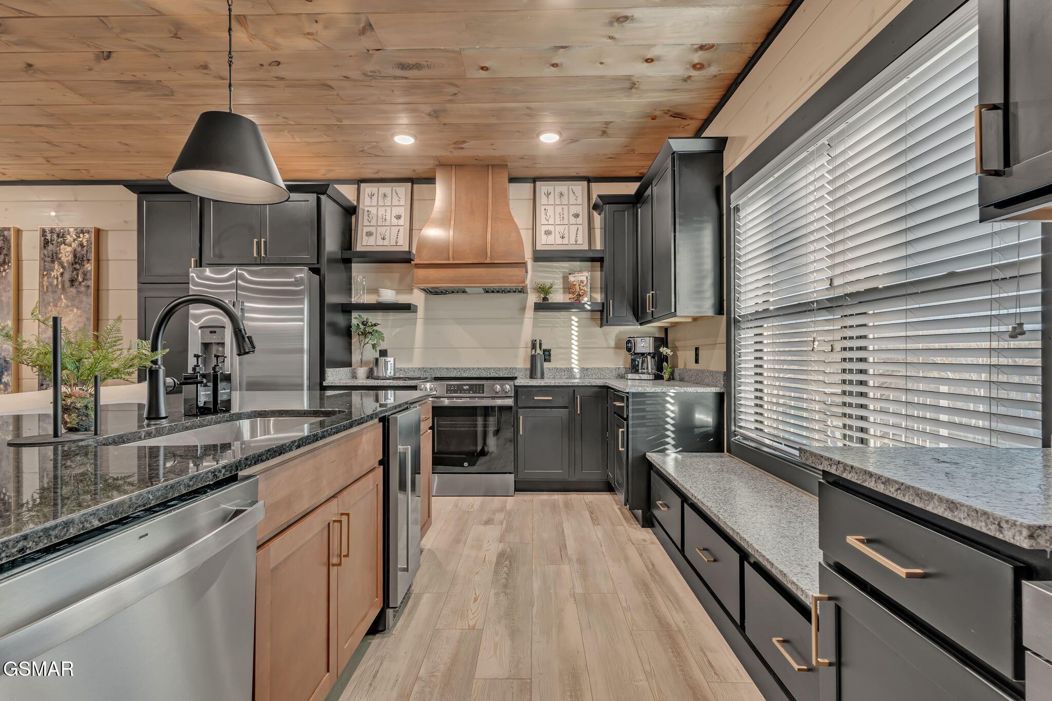 364 Rambling Creek Way Sevierville TN 37862