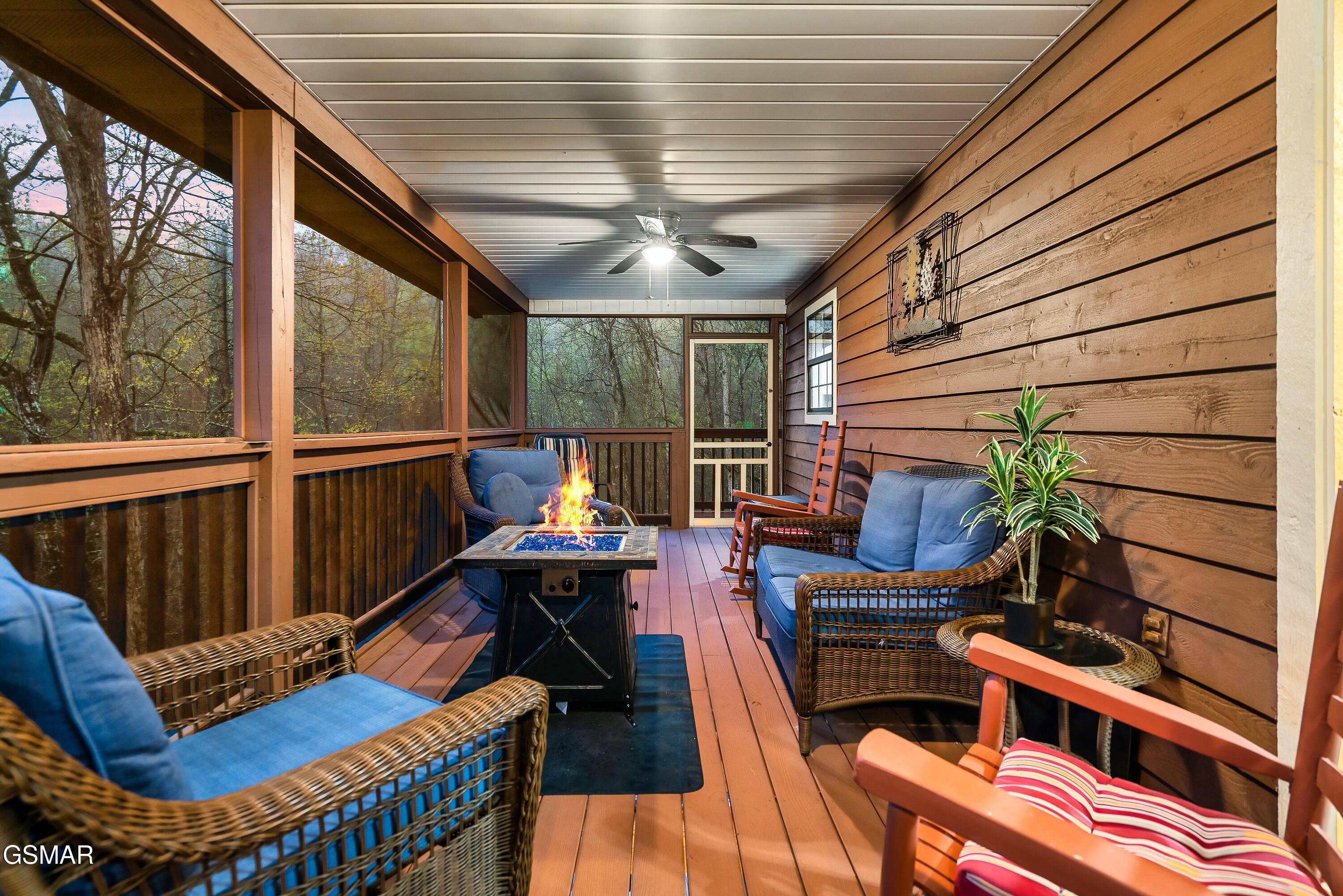 1544 Deer Browse Way Sevierville TN 37876