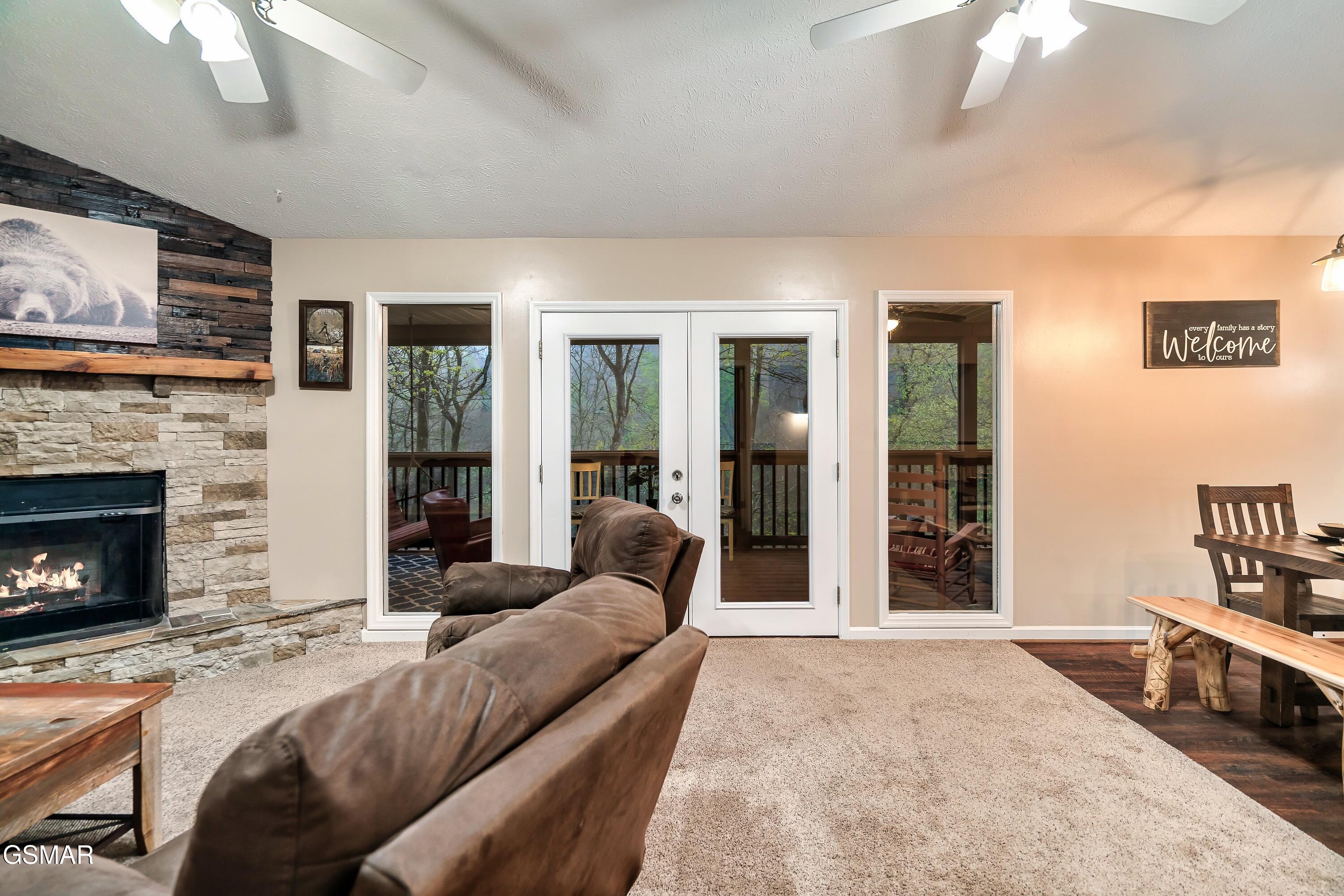 1544 Deer Browse Way Sevierville TN 37876