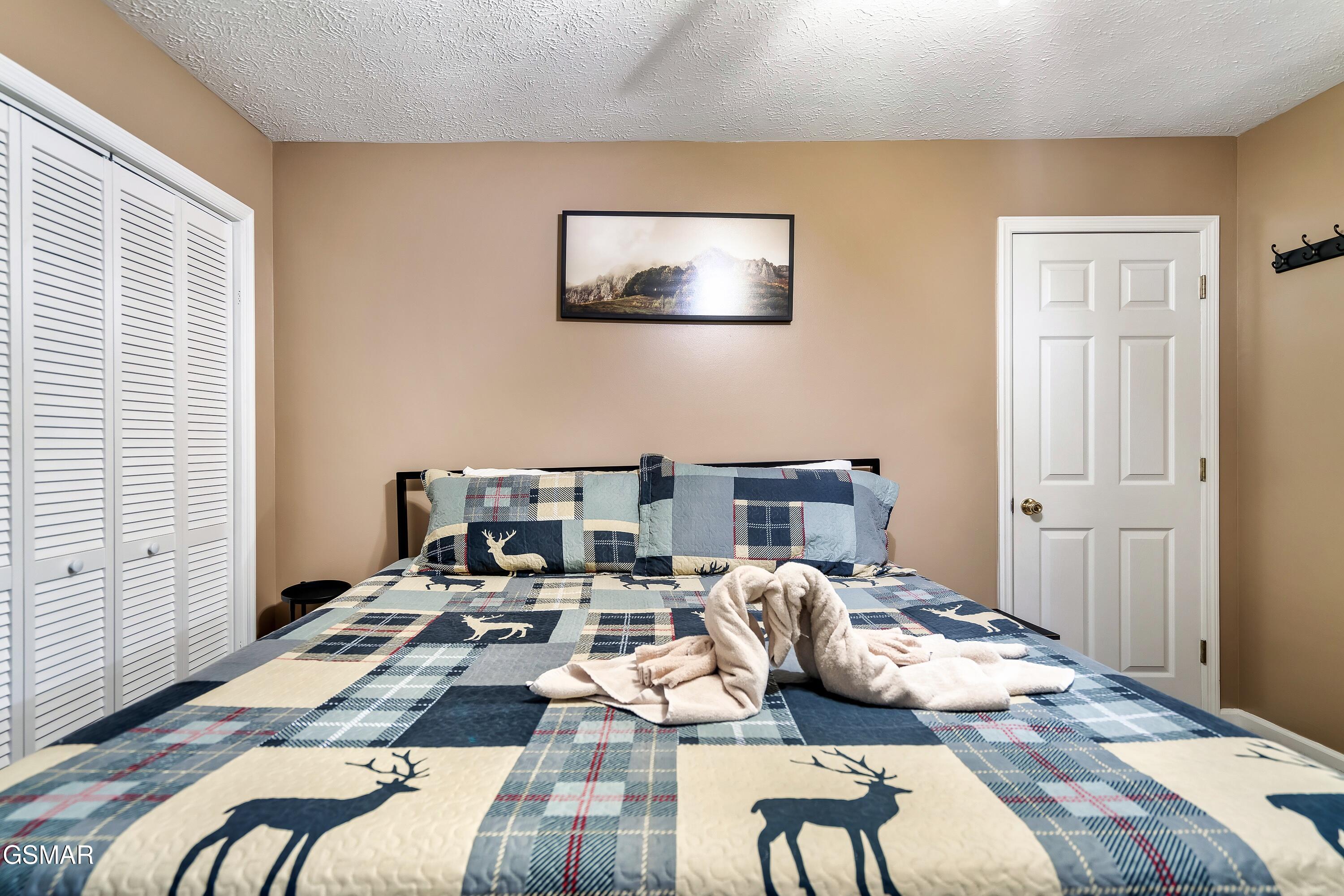 1544 Deer Browse Way Sevierville TN 37876