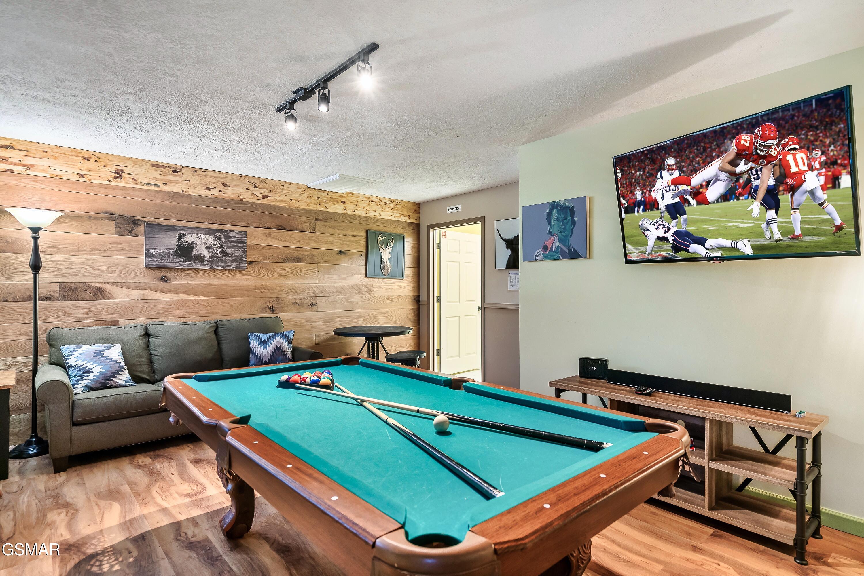 1544 Deer Browse Way Sevierville TN 37876