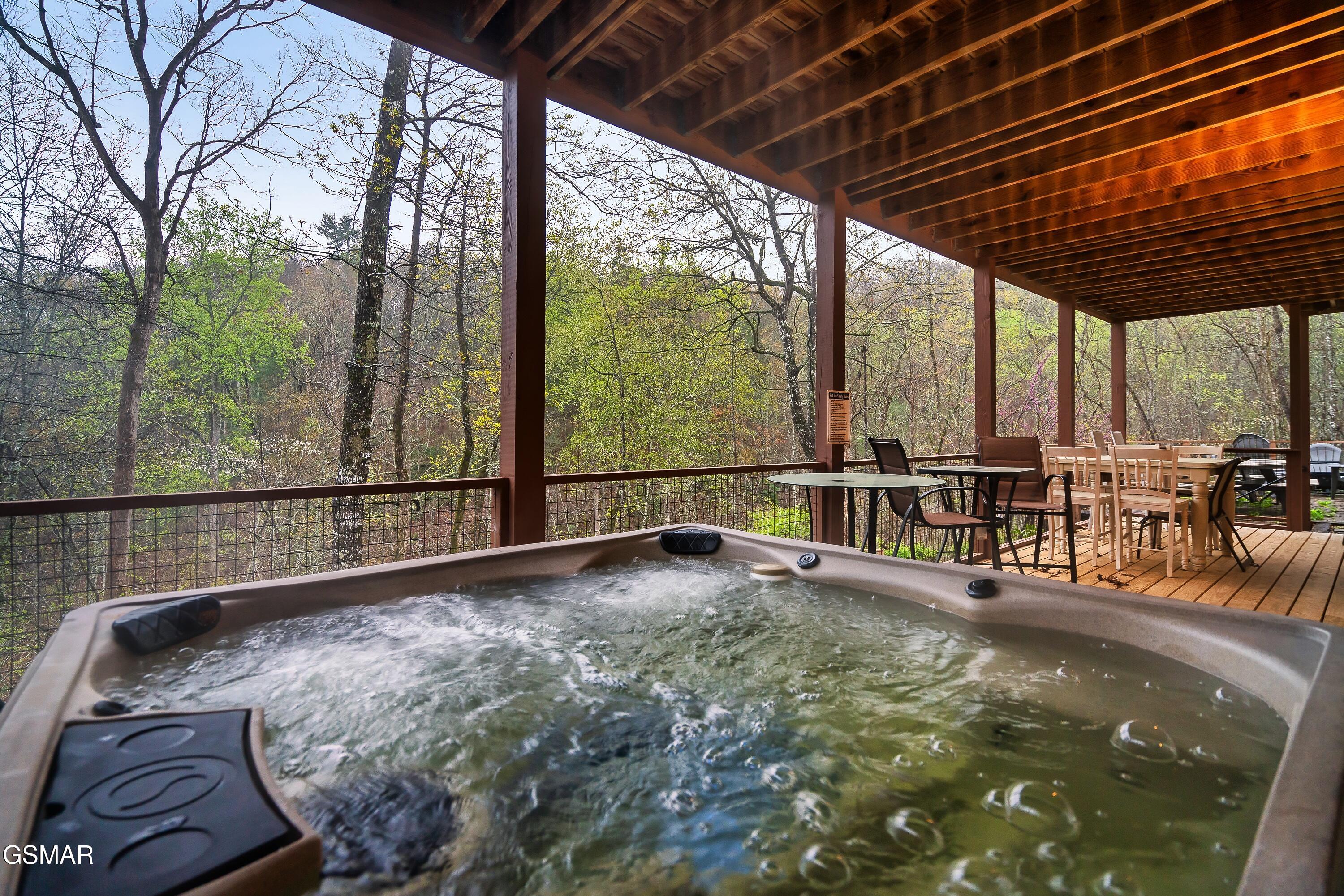 1544 Deer Browse Way Sevierville TN 37876