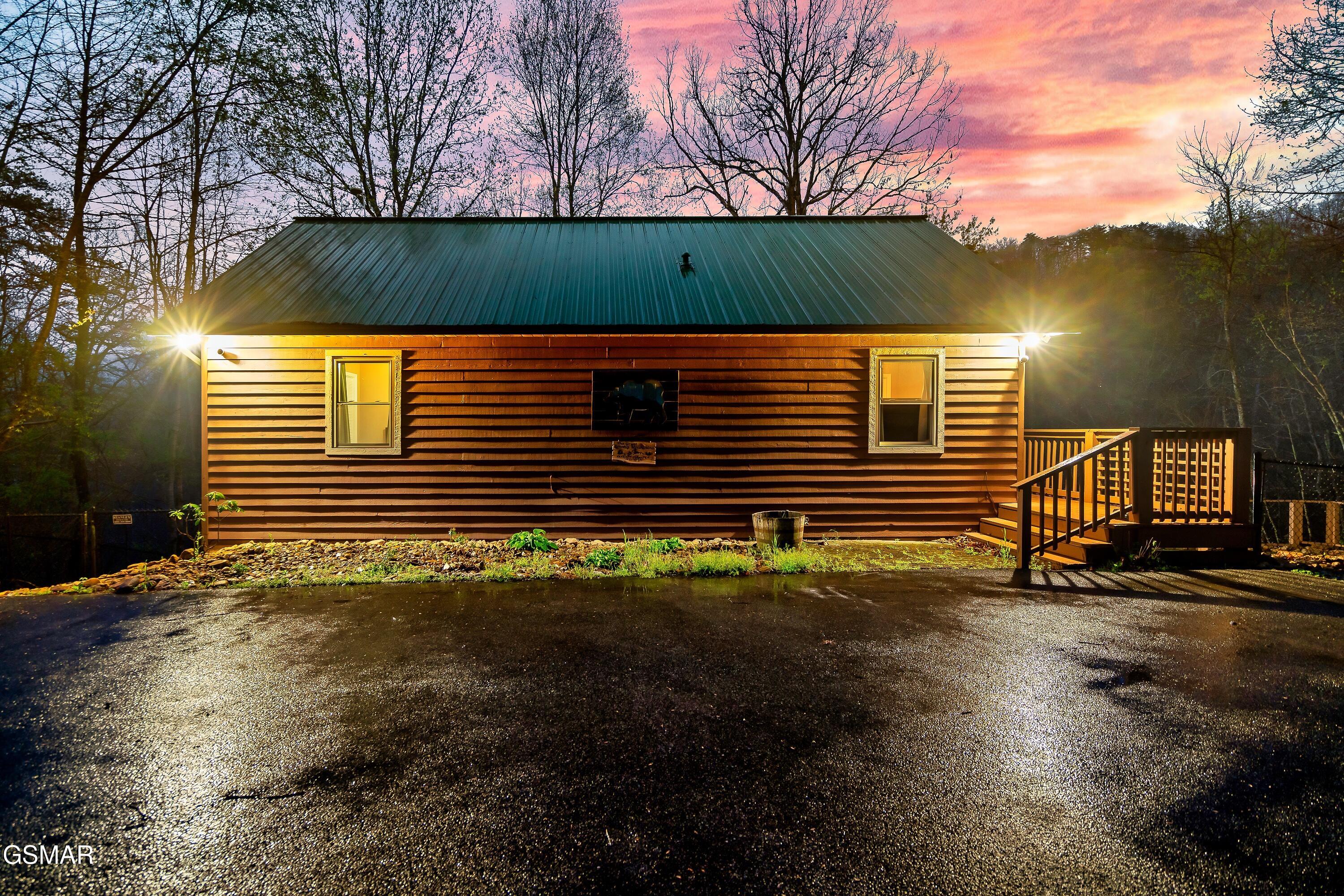 1544 Deer Browse Way Sevierville TN 37876