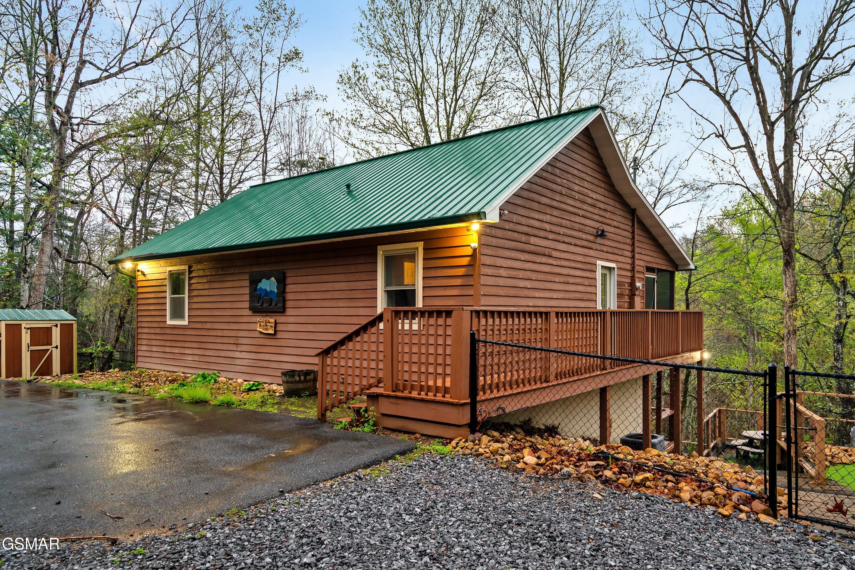 1544 Deer Browse Way Sevierville TN 37876
