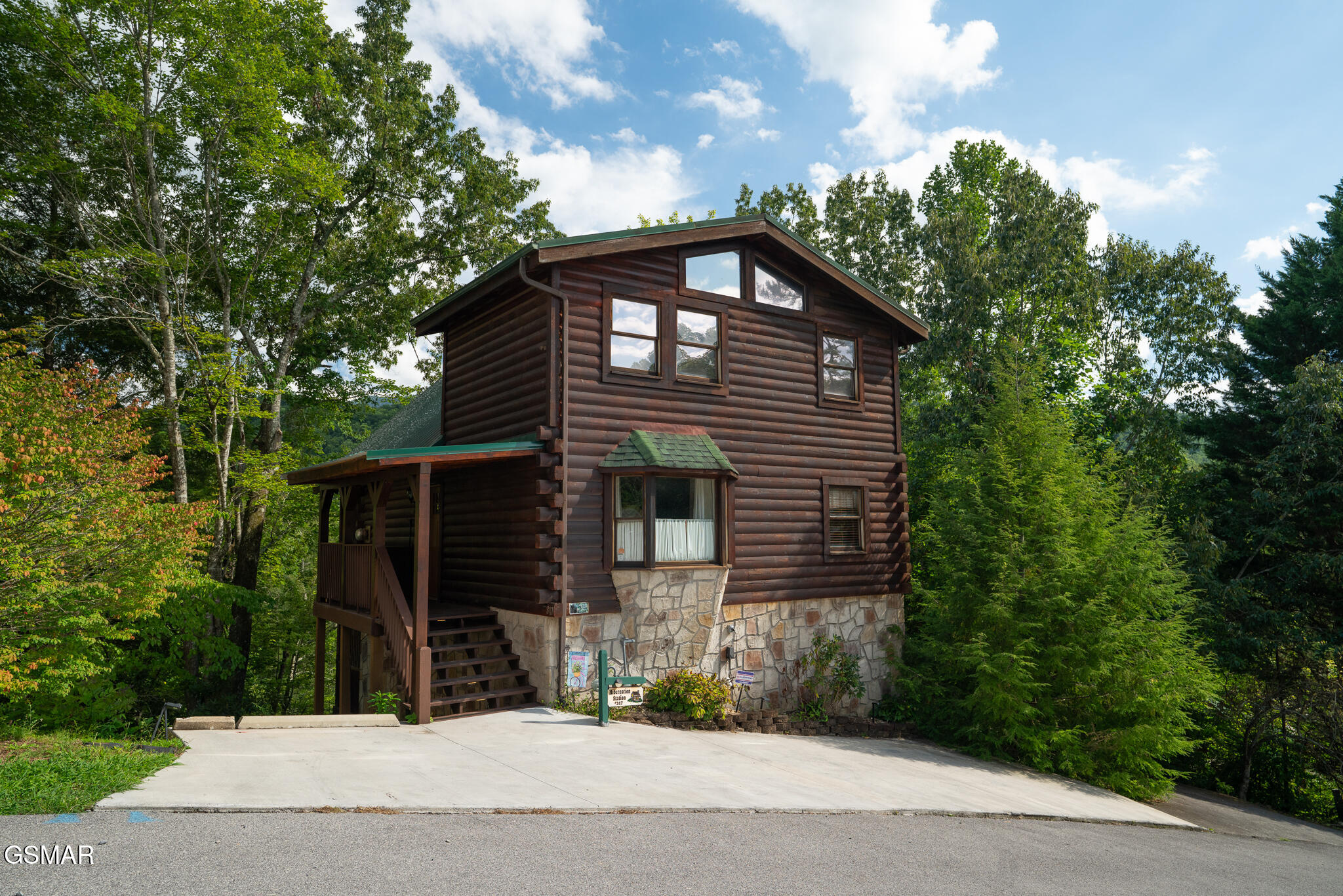 317 Brown Wren Way Gatlinburg TN 37738