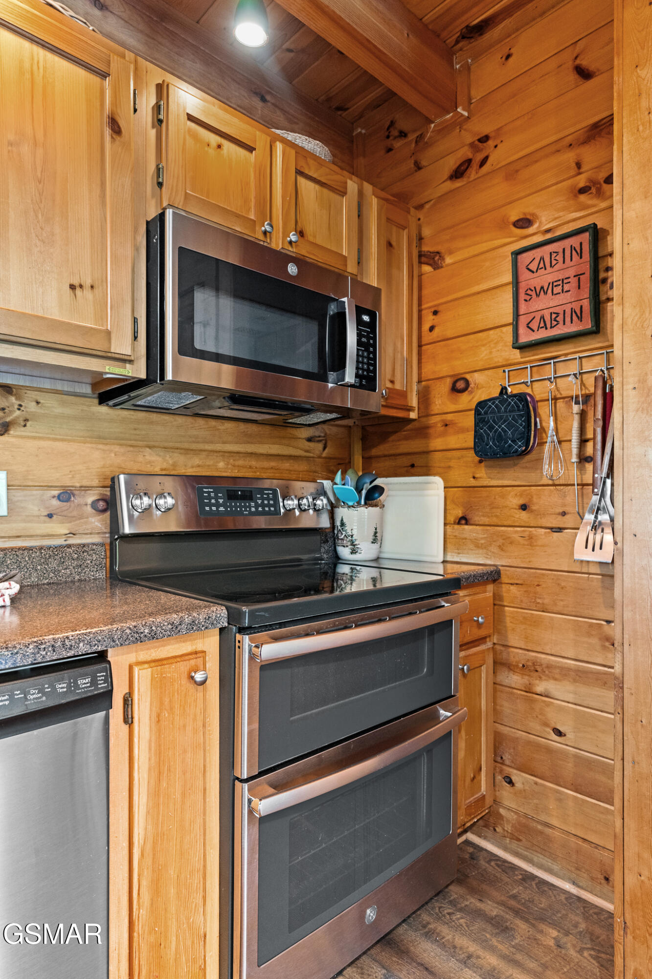 317 Brown Wren Way Gatlinburg TN 37738