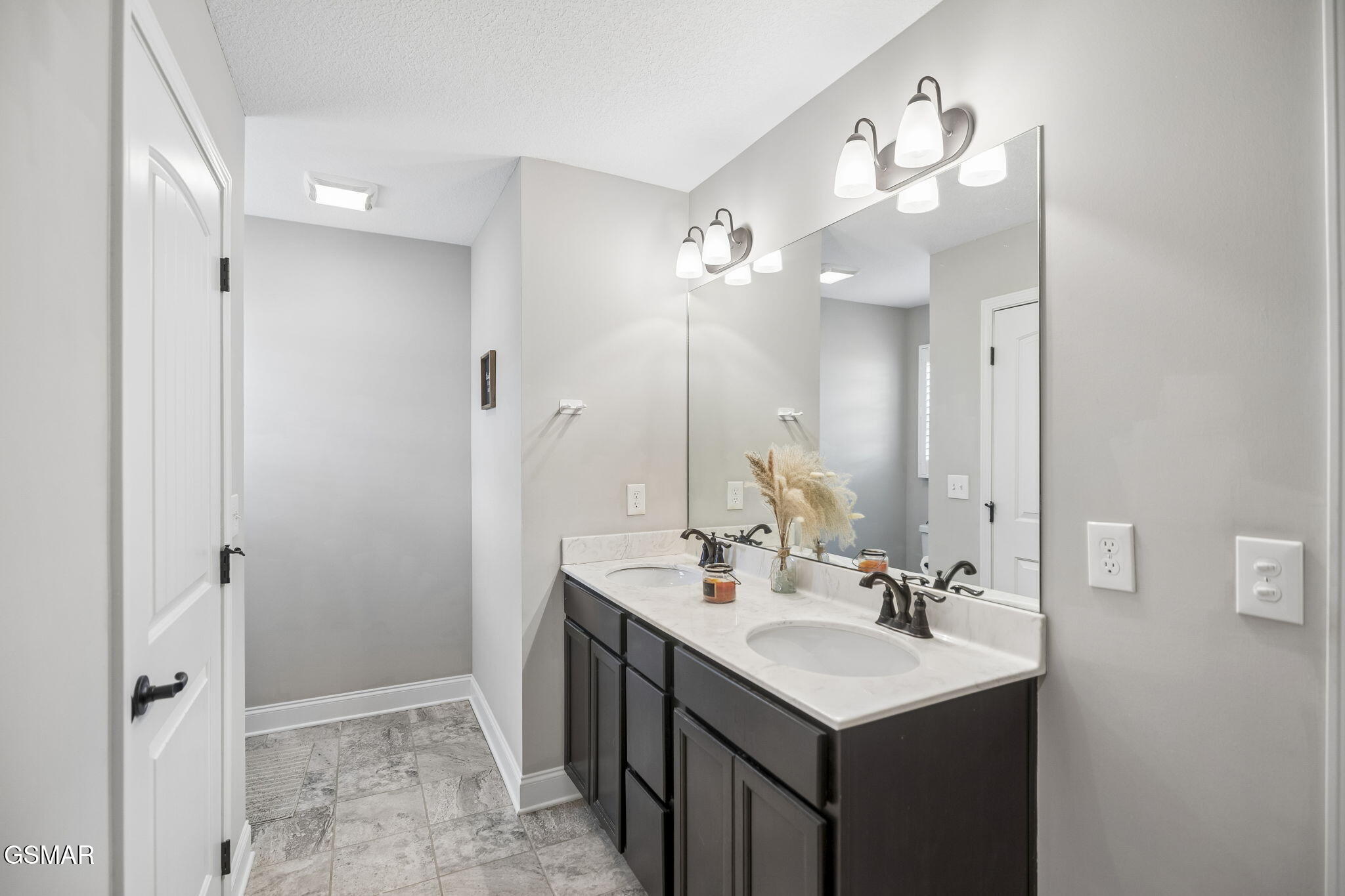 3106 Starling Drive Maryville TN 37803