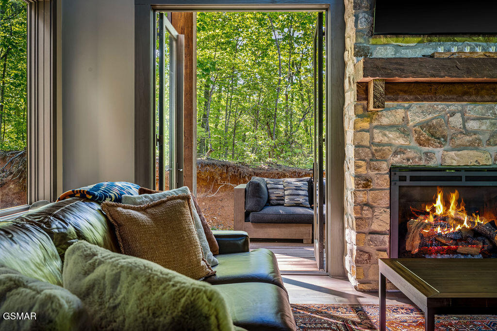 564 Thissa Way Gatlinburg TN 37738