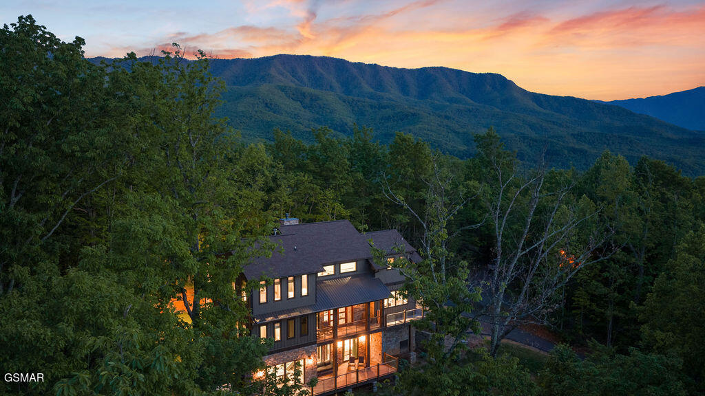 564 Thissa Way Gatlinburg TN 37738