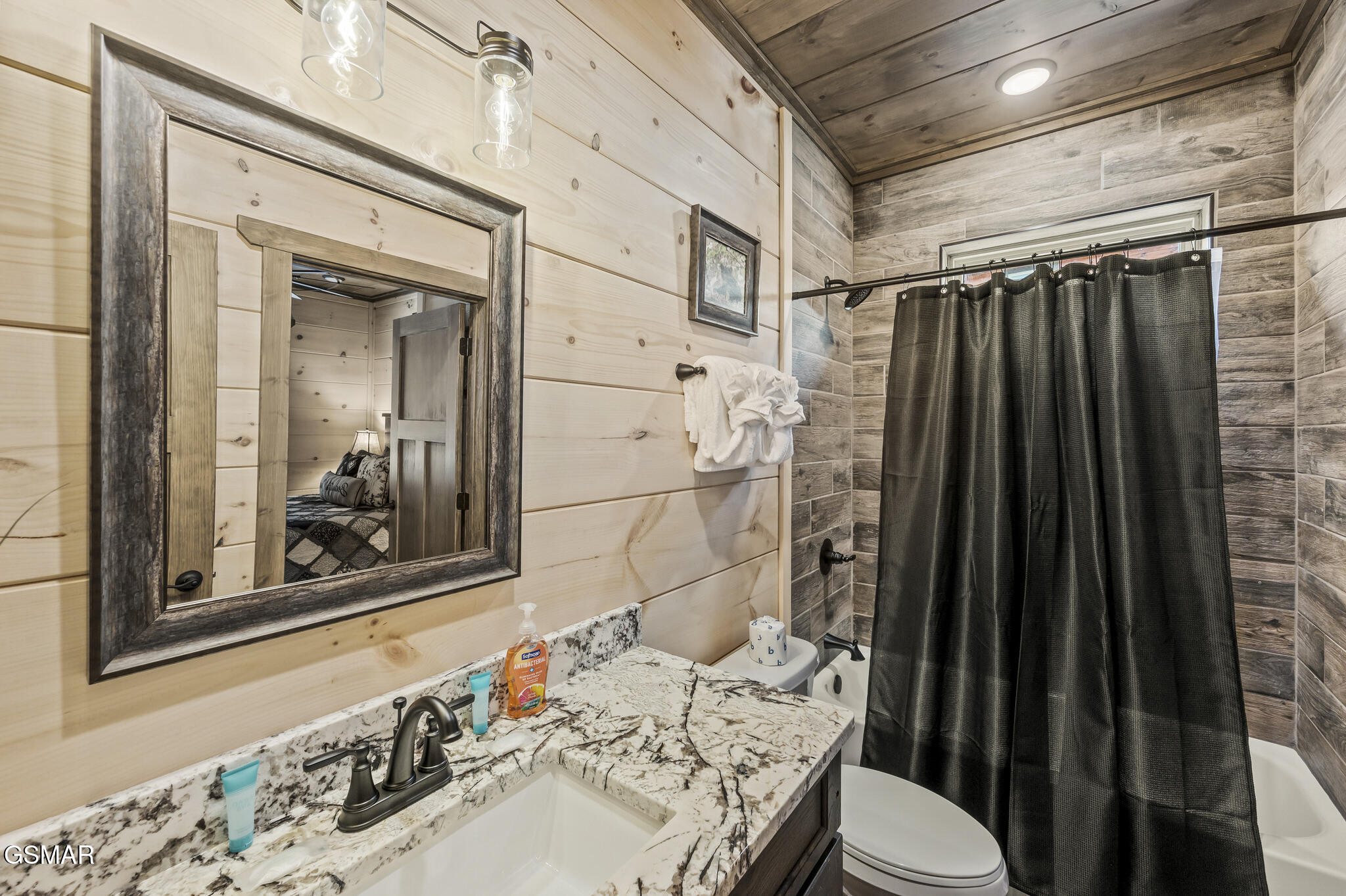 3140 Cherokee Valley Drive Sevierville TN 37862