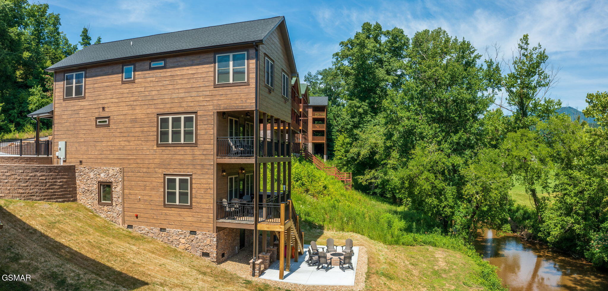 3140 Cherokee Valley Drive Sevierville TN 37862