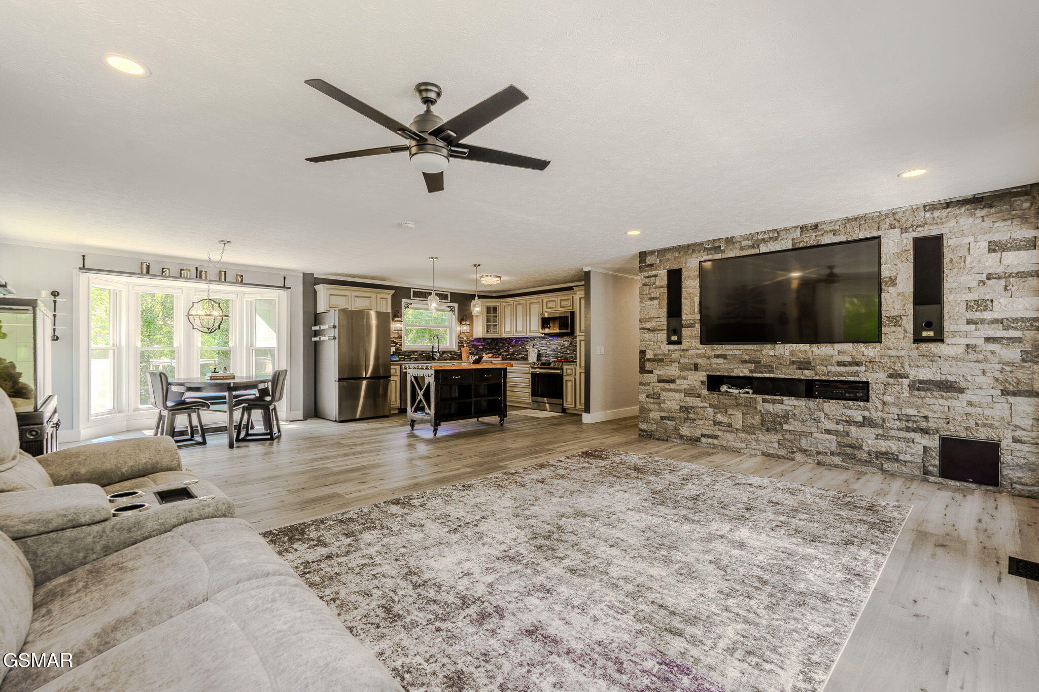 3158 Nevils Way Sevierville TN 37876