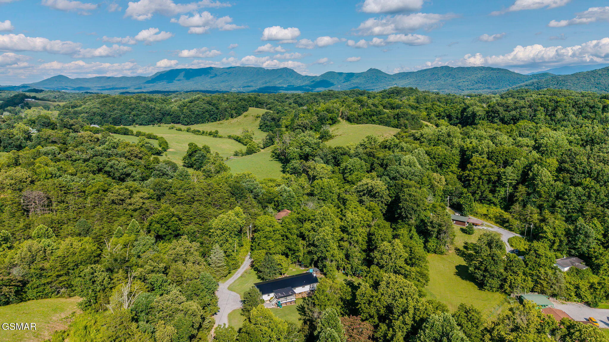 3158 Nevils Way Sevierville TN 37876