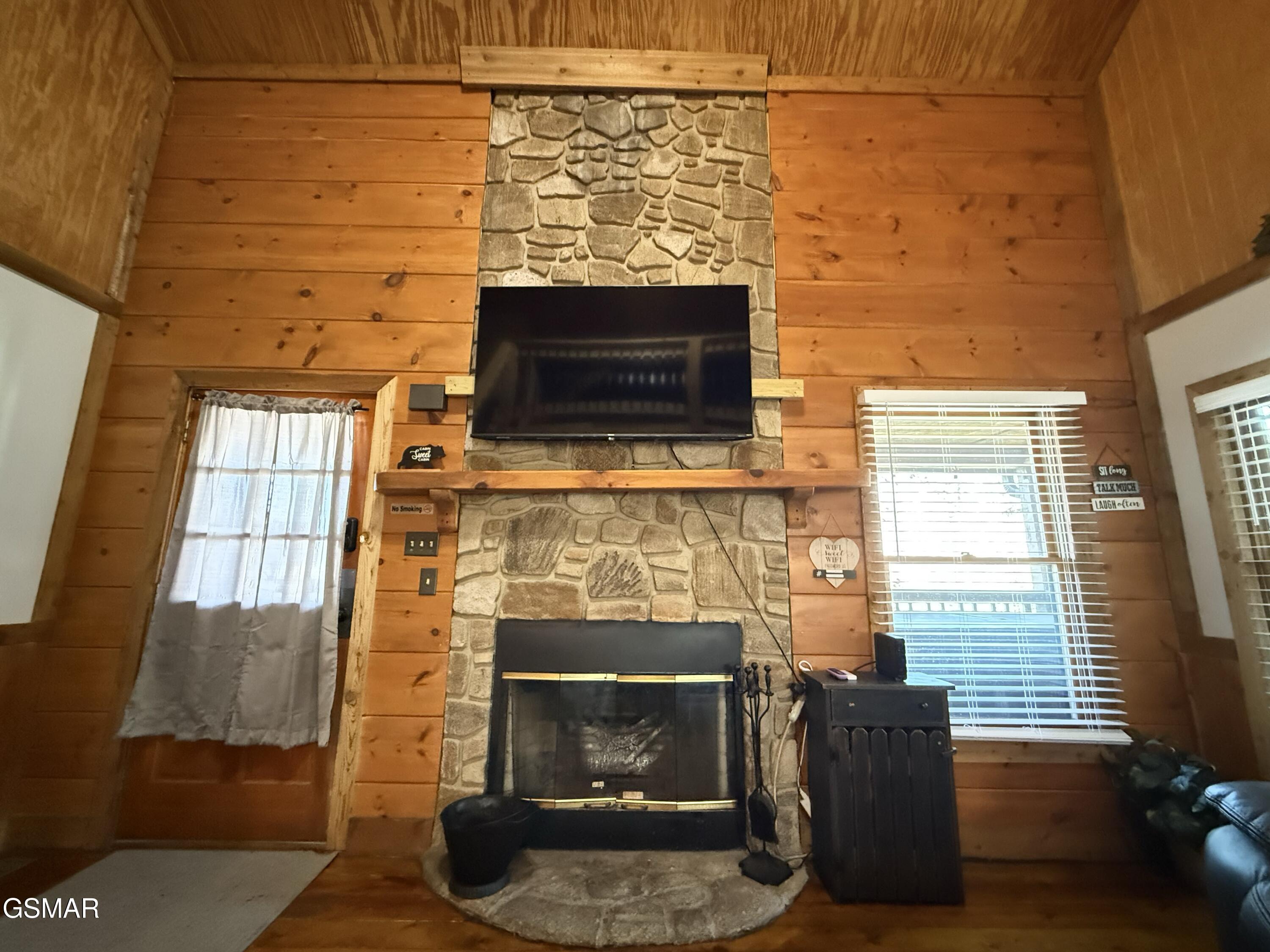 140 Smoky Mountain Way Sevierville TN 37876