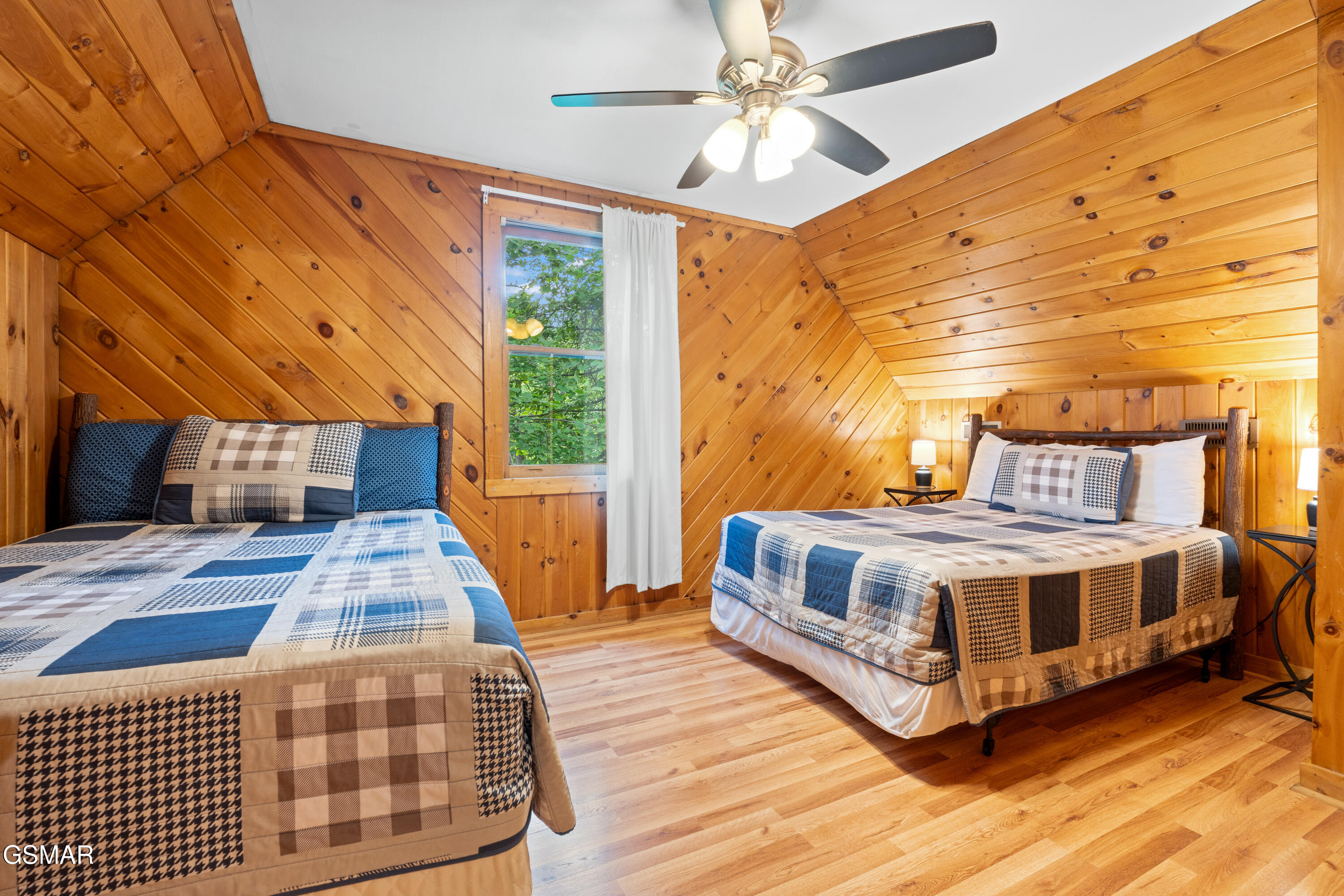 2050 Abbey Lane Way Sevierville TN 37862