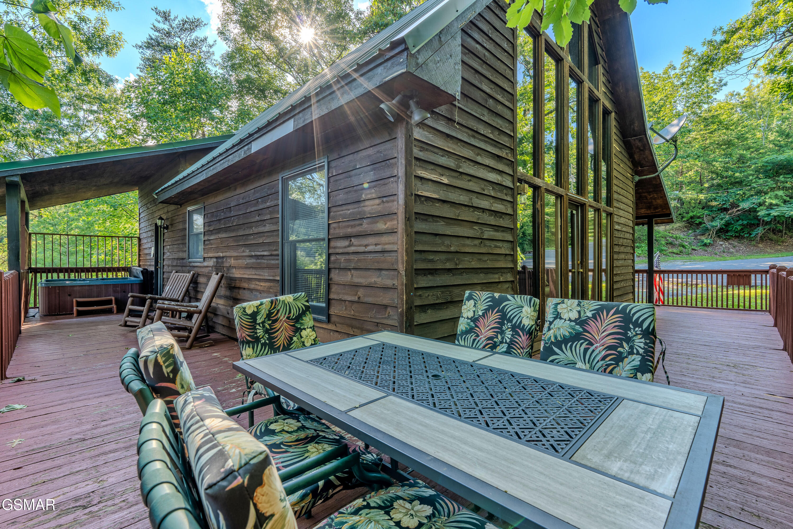 2050 Abbey Lane Way Sevierville TN 37862