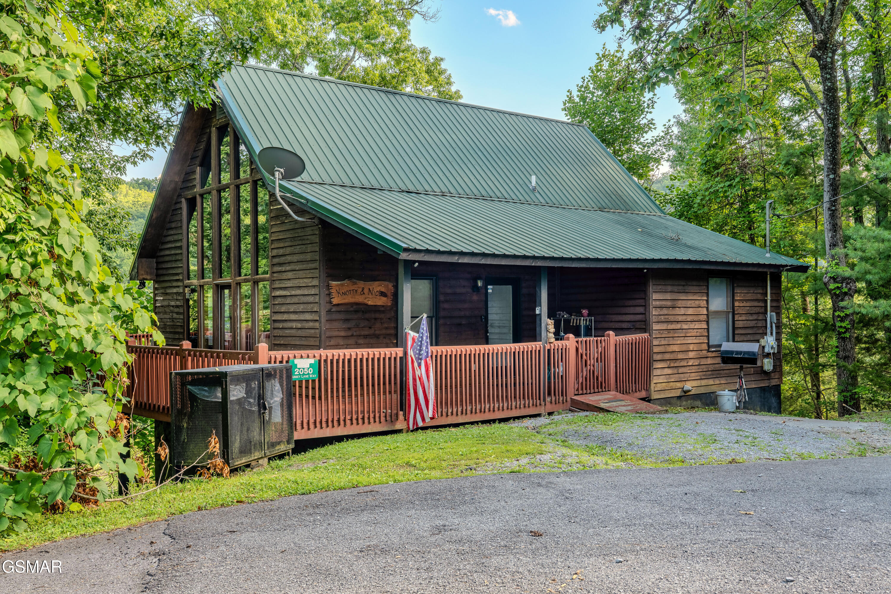 2050 Abbey Lane Way Sevierville TN 37862