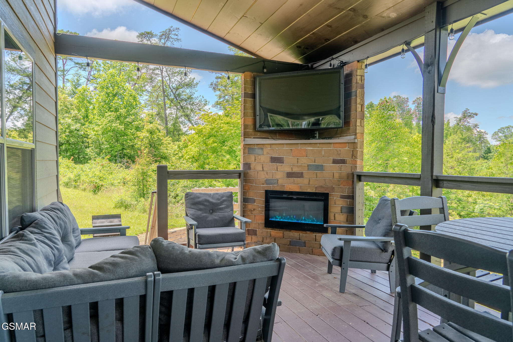 242 Lily Jo Way Sevierville TN 37876