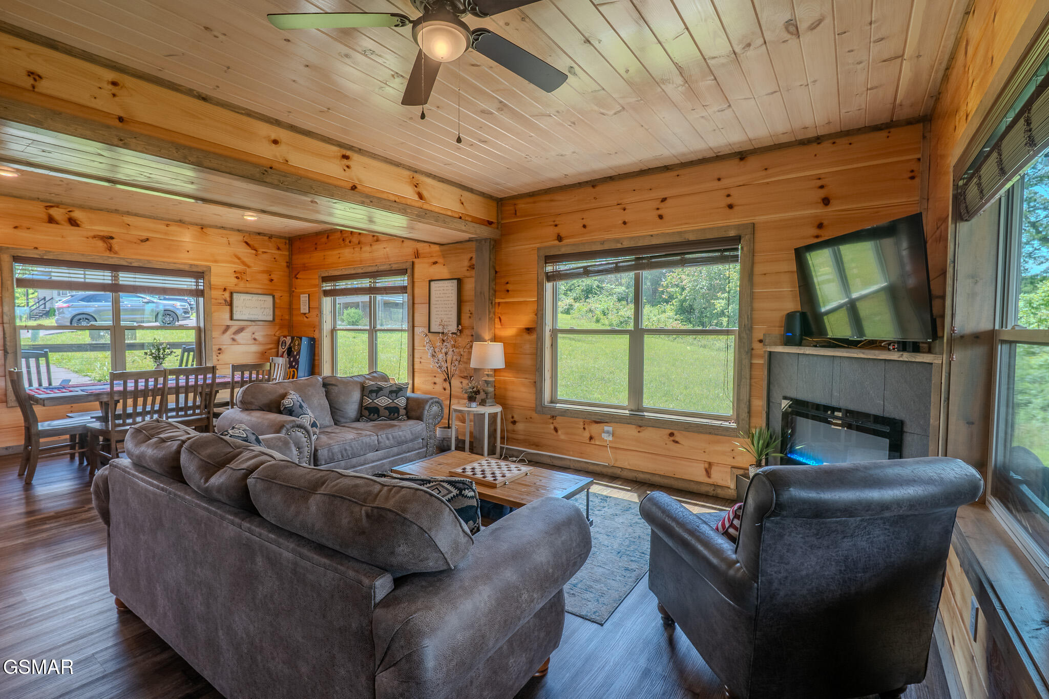 242 Lily Jo Way Sevierville TN 37876