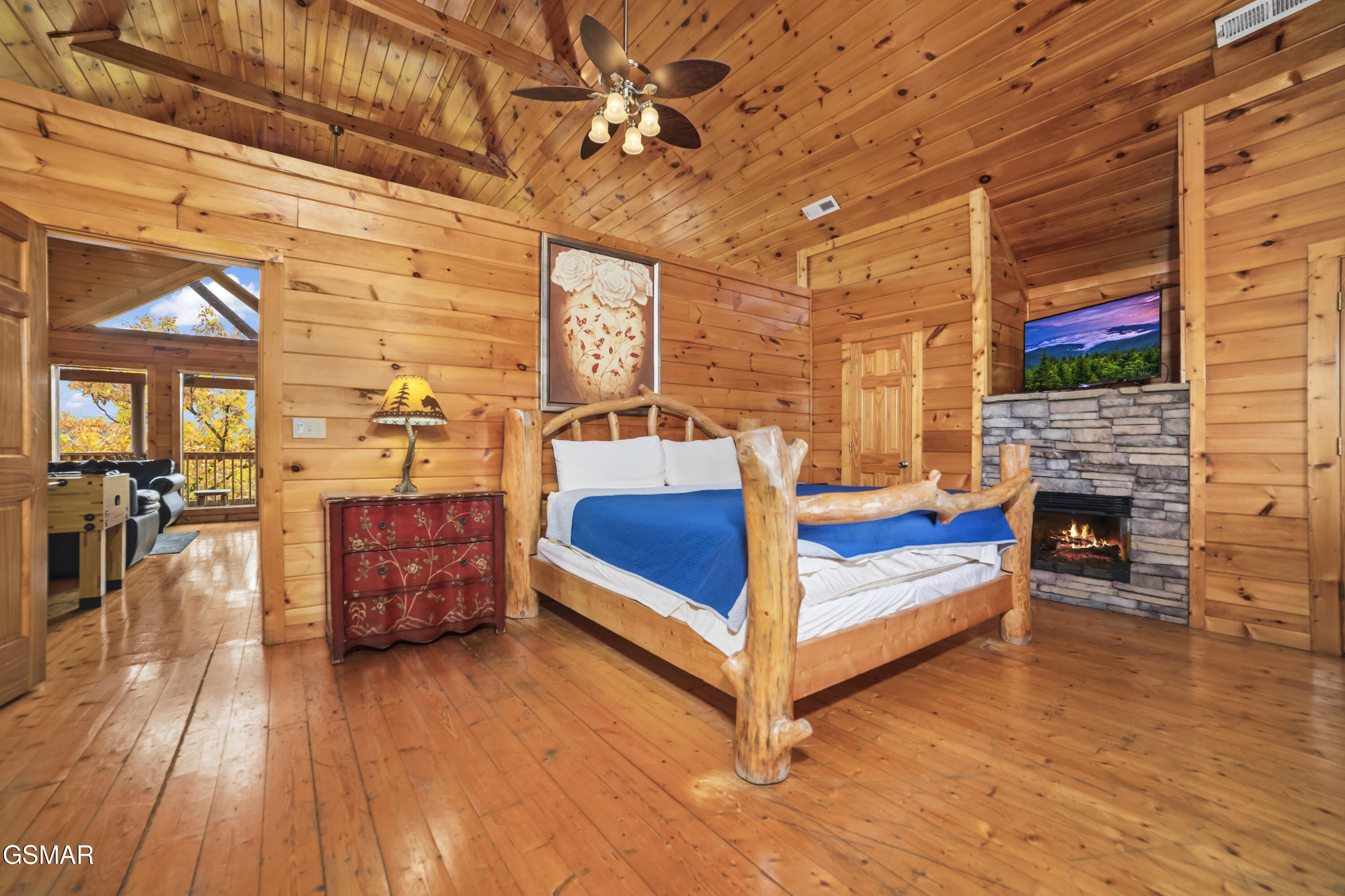 1447 Eagle Cloud Way Sevierville TN 37862