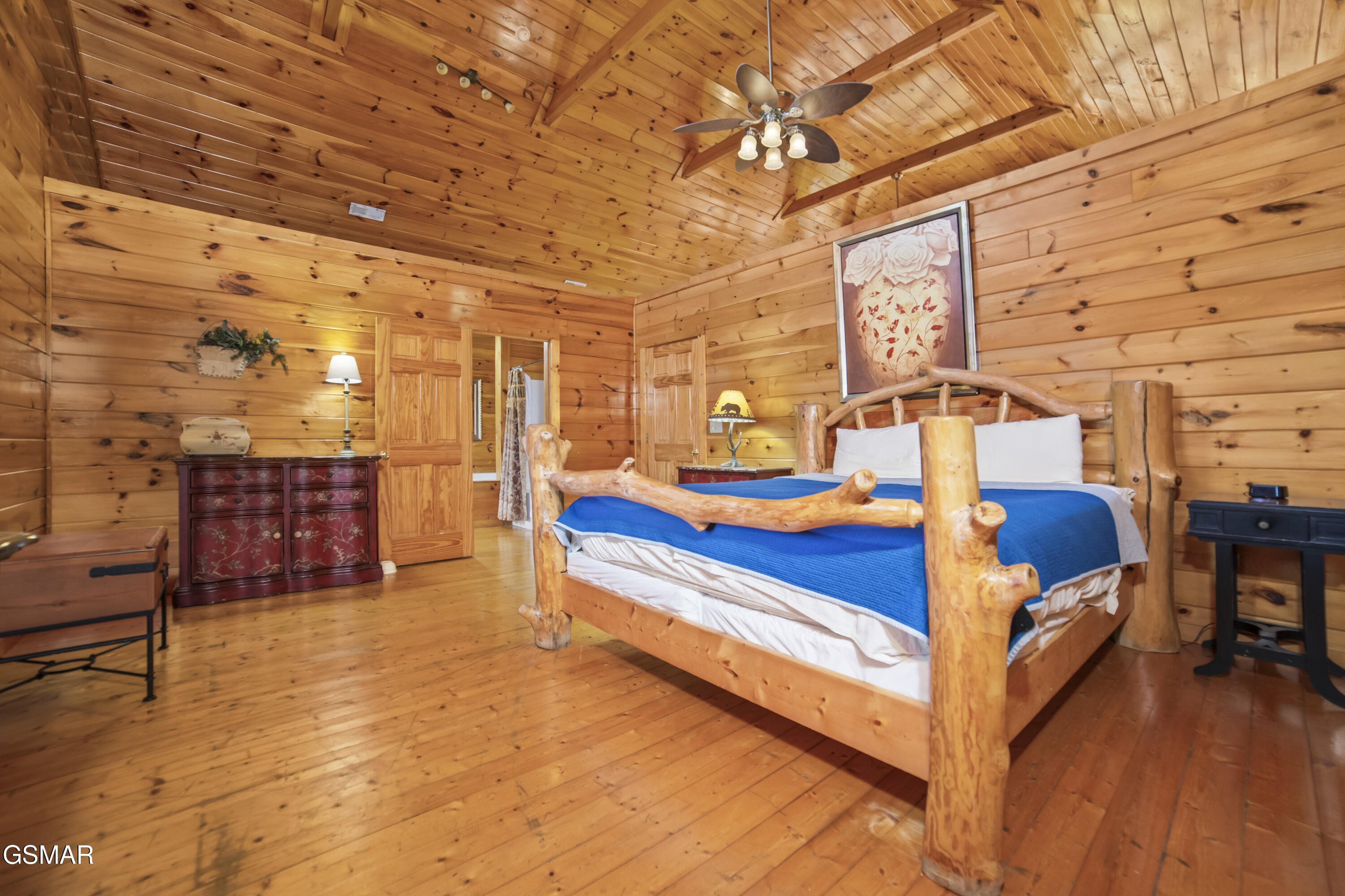 1447 Eagle Cloud Way Sevierville TN 37862